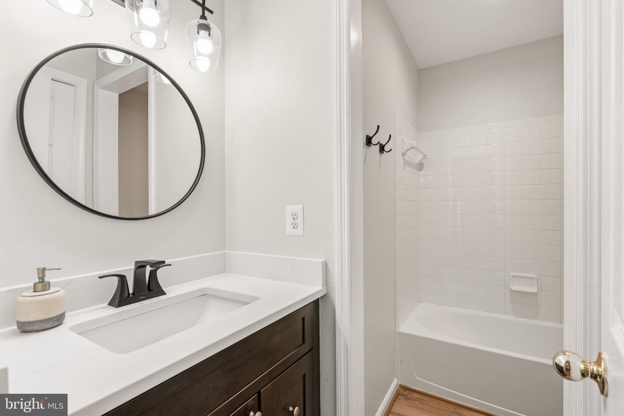 KINGSBROOKE - Residential