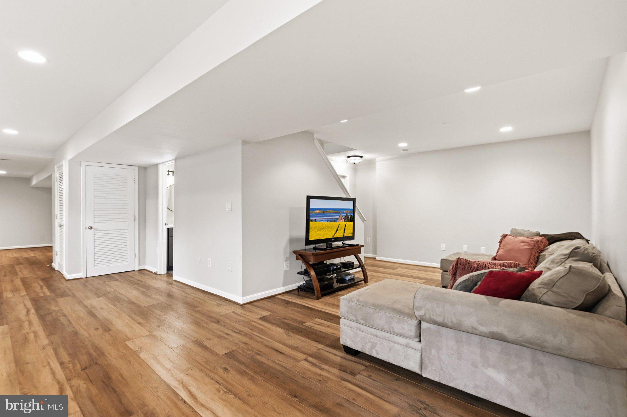 KINGSBROOKE - Residential