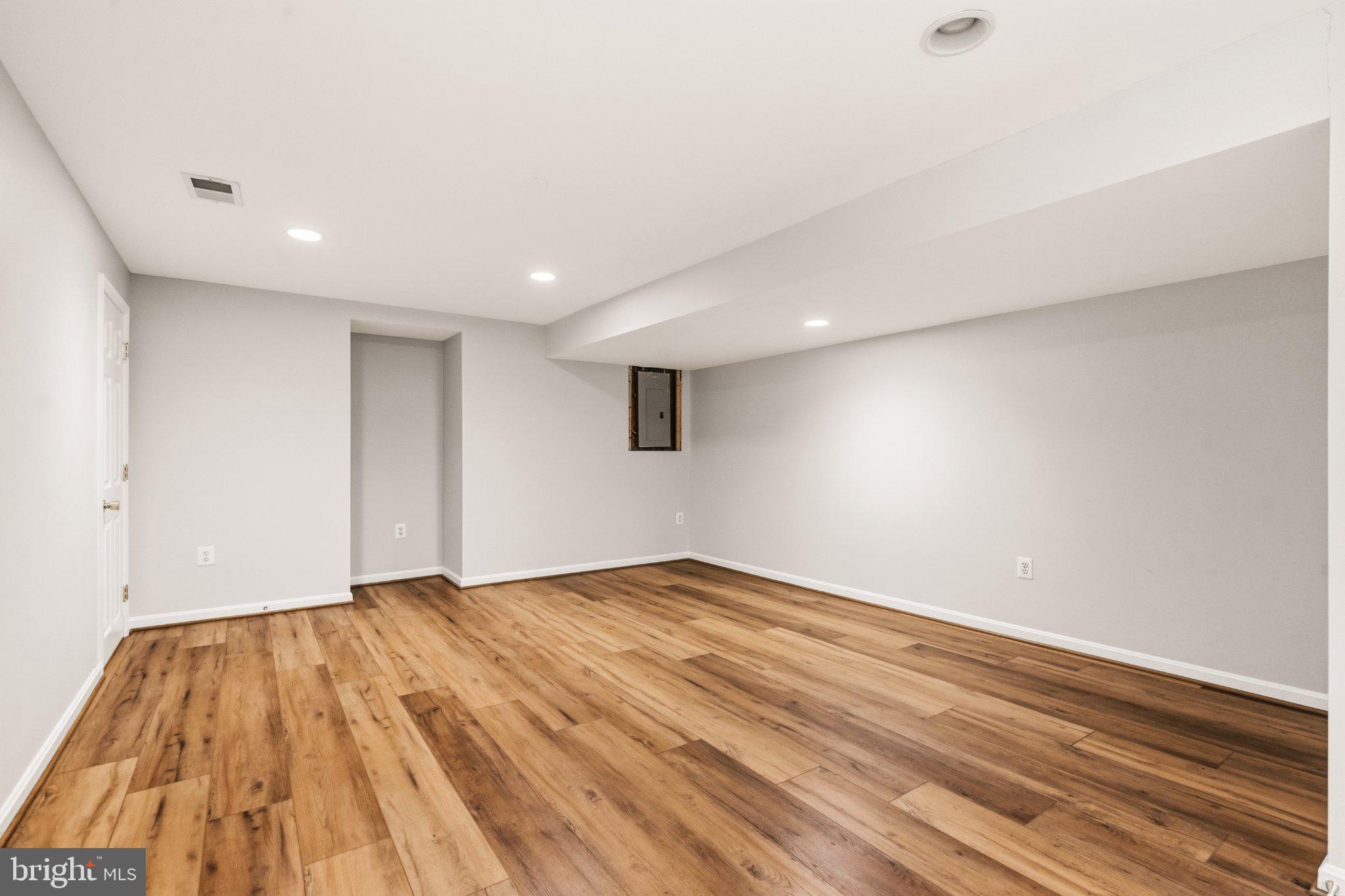 KINGSBROOKE - Residential