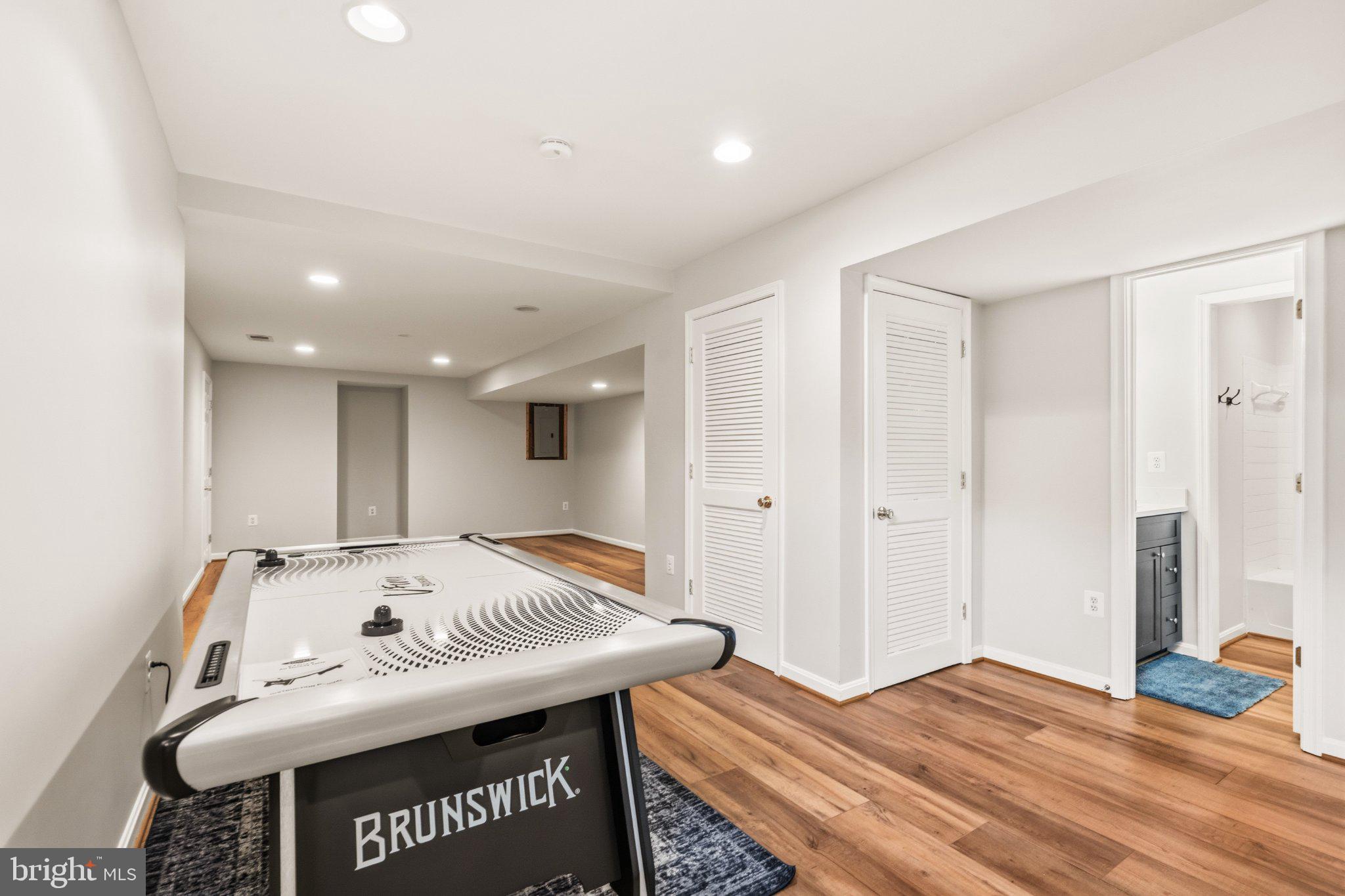 KINGSBROOKE - Residential