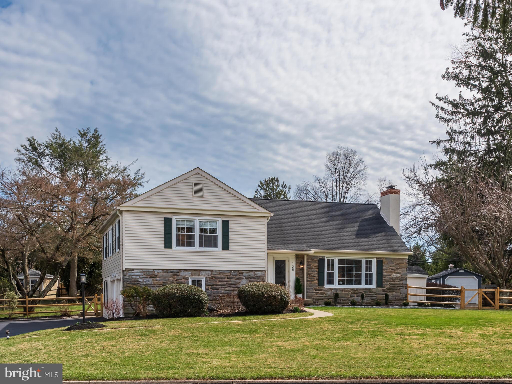 DEEPDALE - Residential