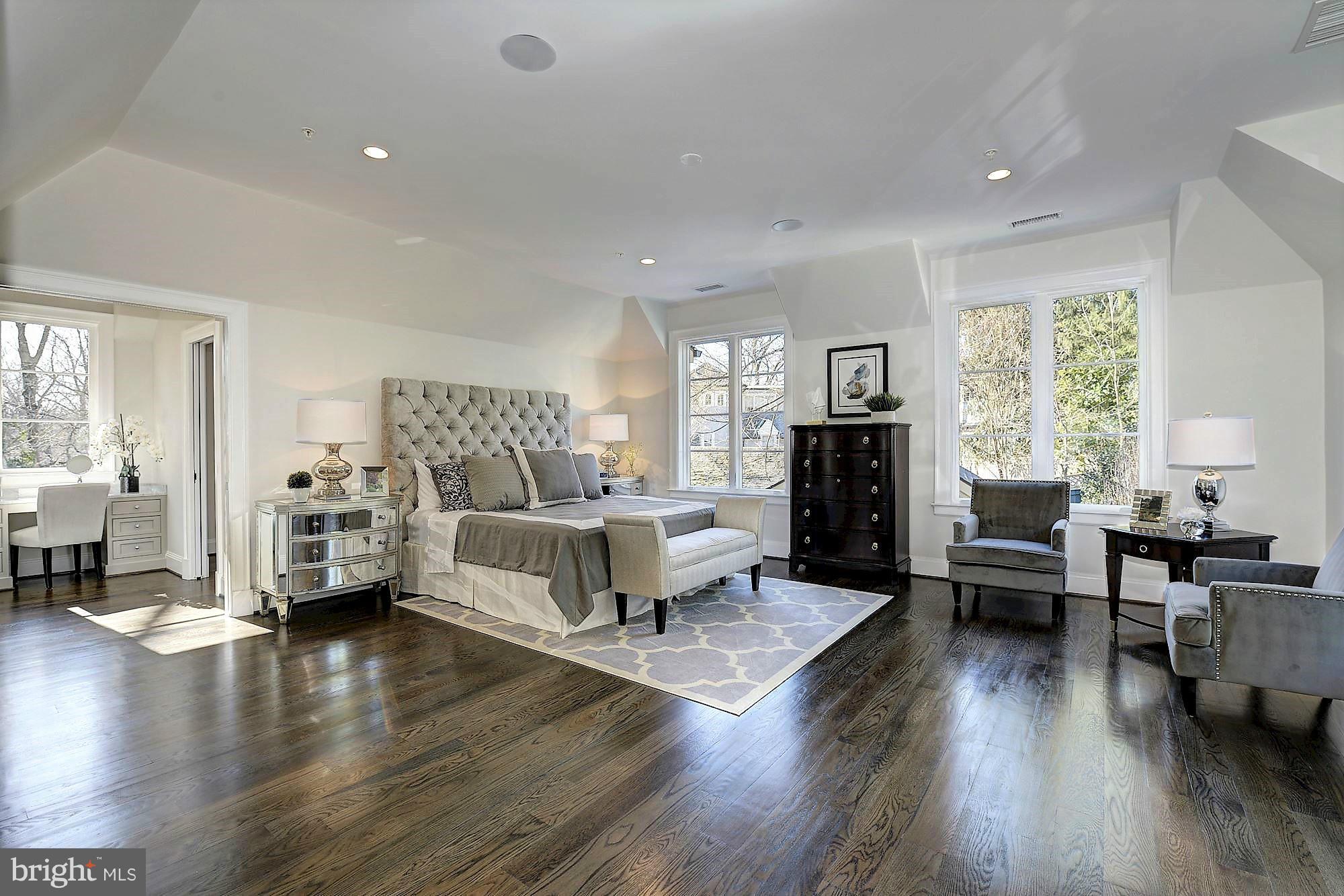 WESLEY HEIGHTS - Residential