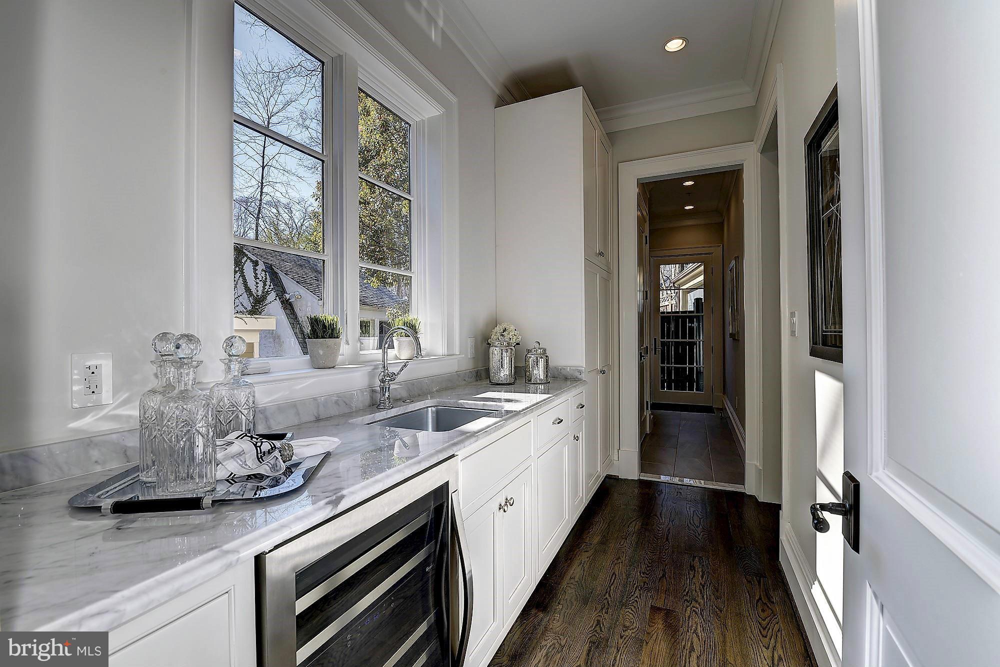 WESLEY HEIGHTS - Residential