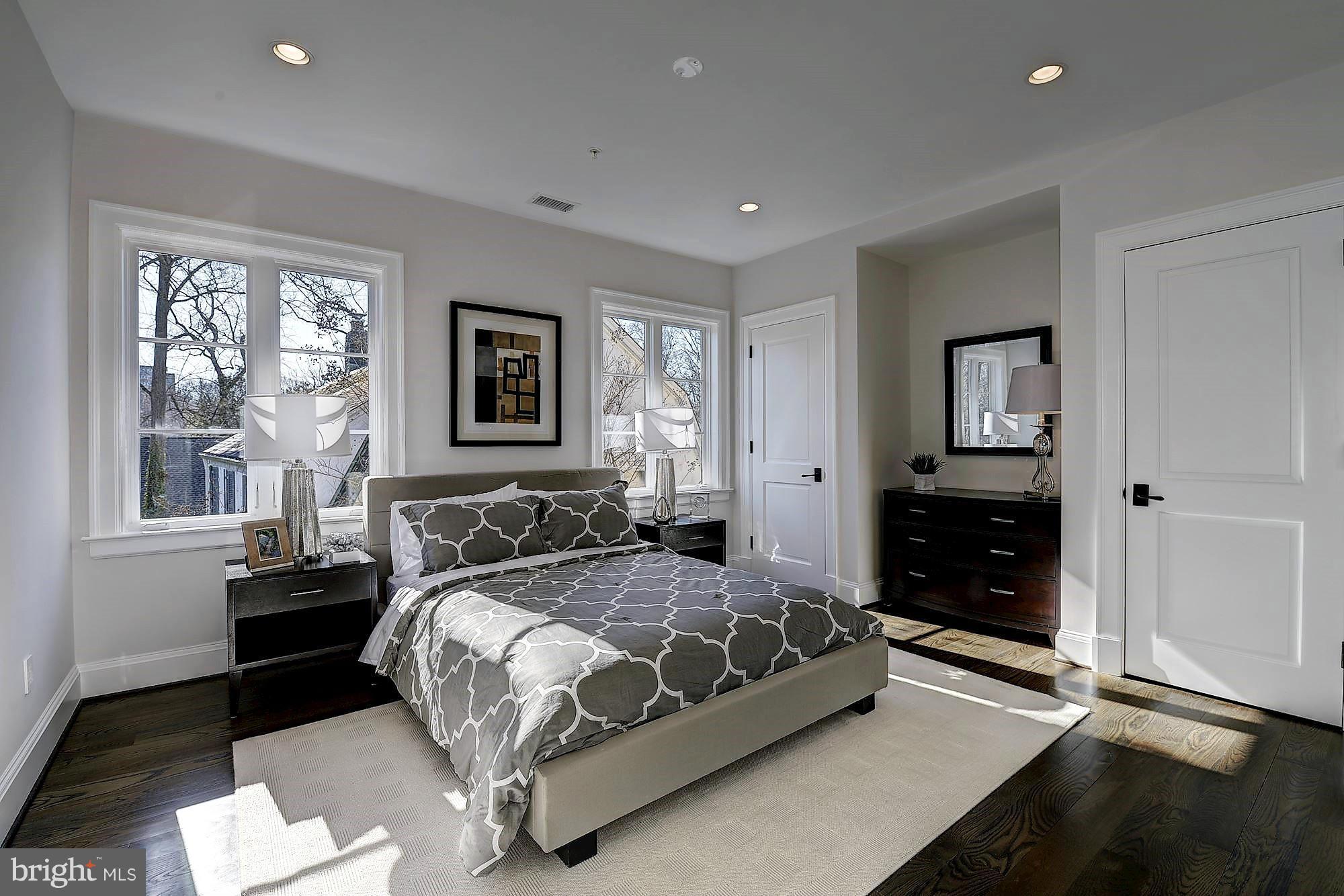 WESLEY HEIGHTS - Residential