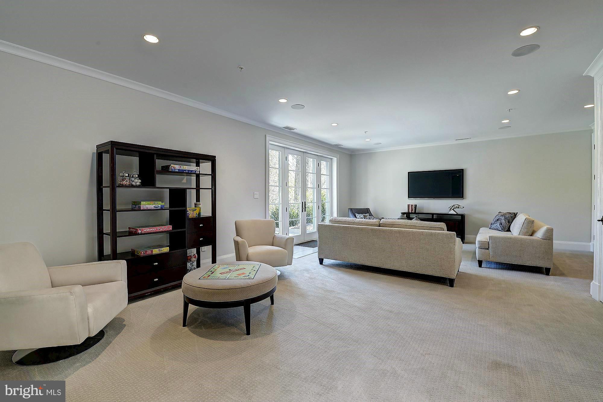 WESLEY HEIGHTS - Residential