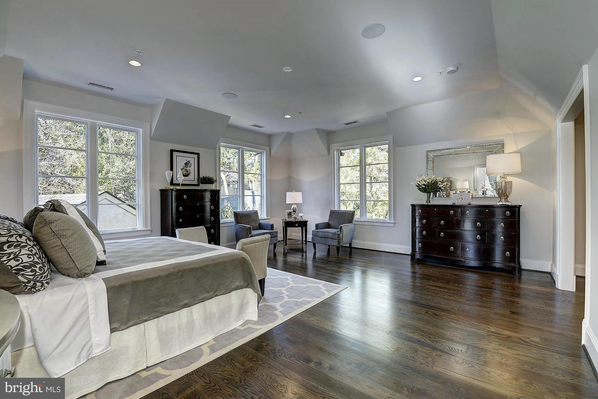 WESLEY HEIGHTS - Residential
