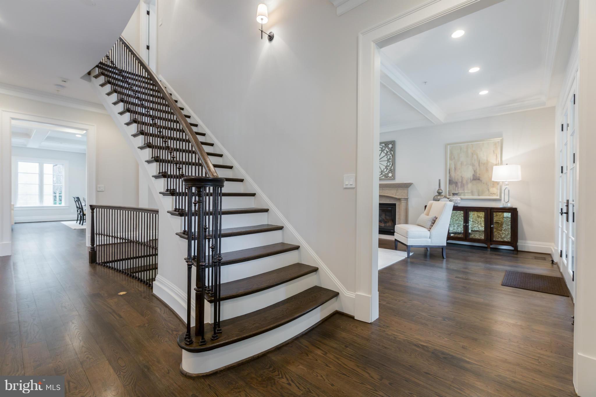 WESLEY HEIGHTS - Residential