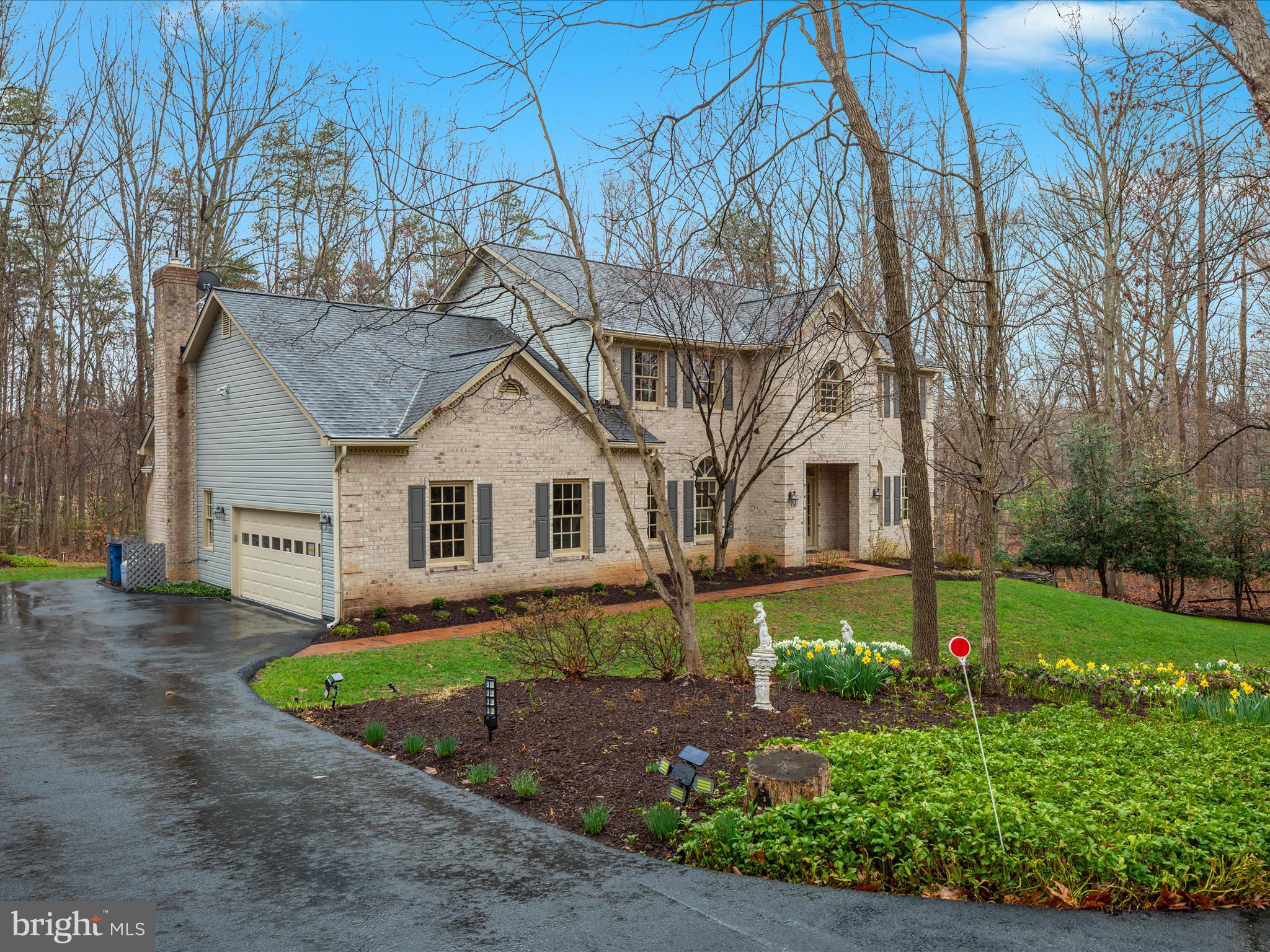 CLIFTON - Residential