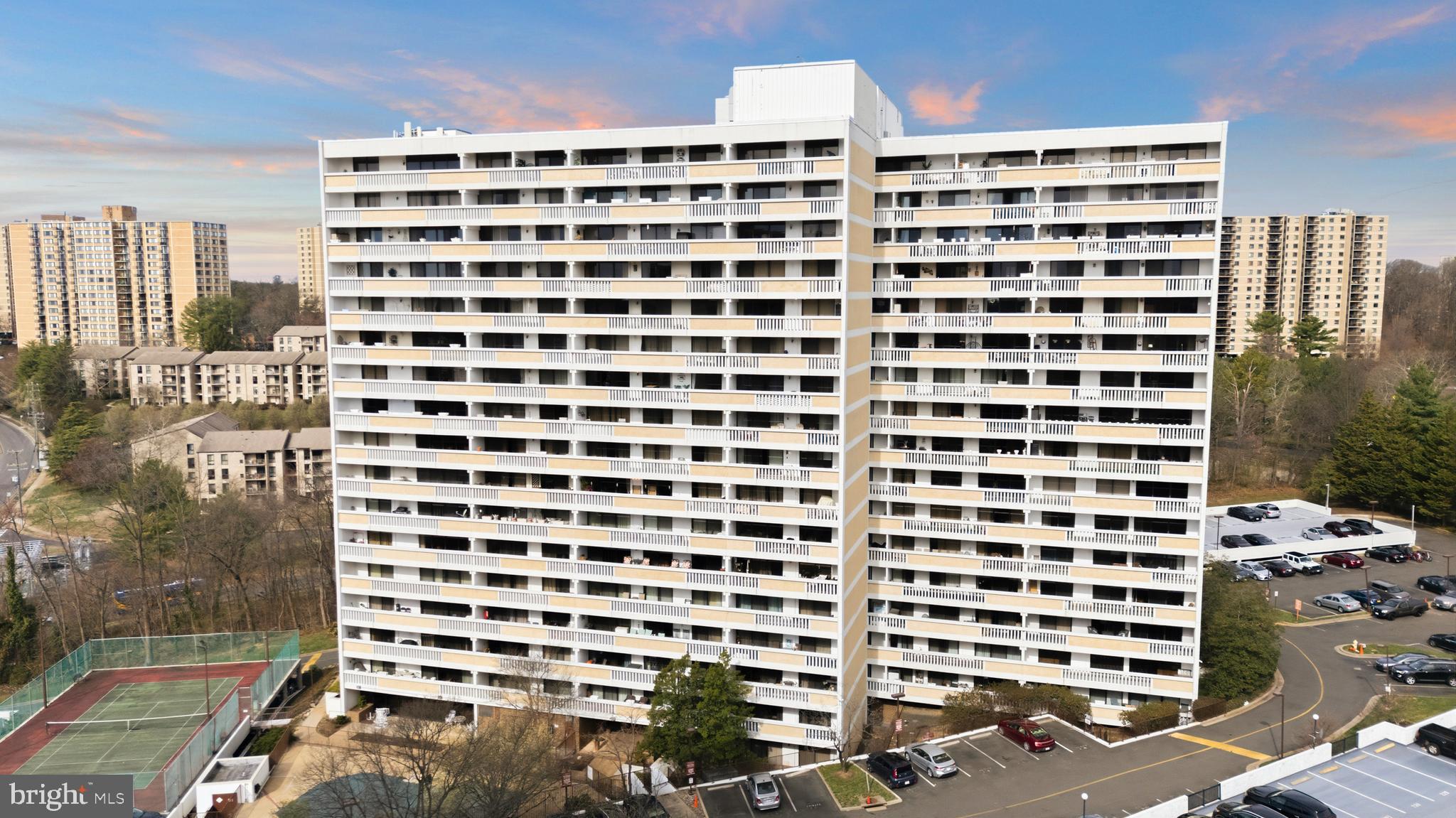ALEXANDRIA KNOLLS - Residential