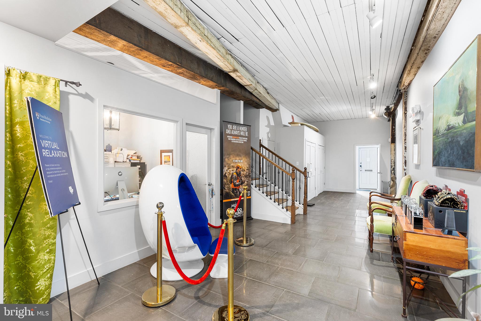 FAIRMOUNT - Commercial Sale