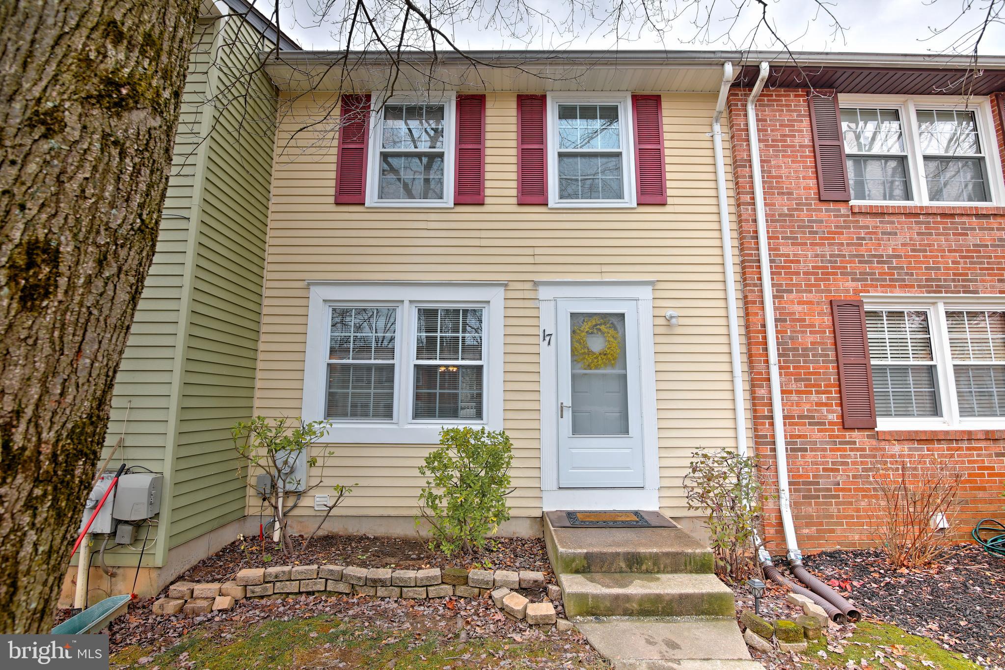 KINGS COURT - Residential