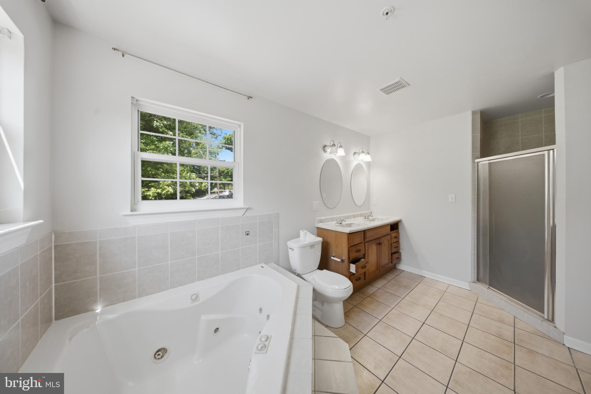 ALLENTOWN - Residential