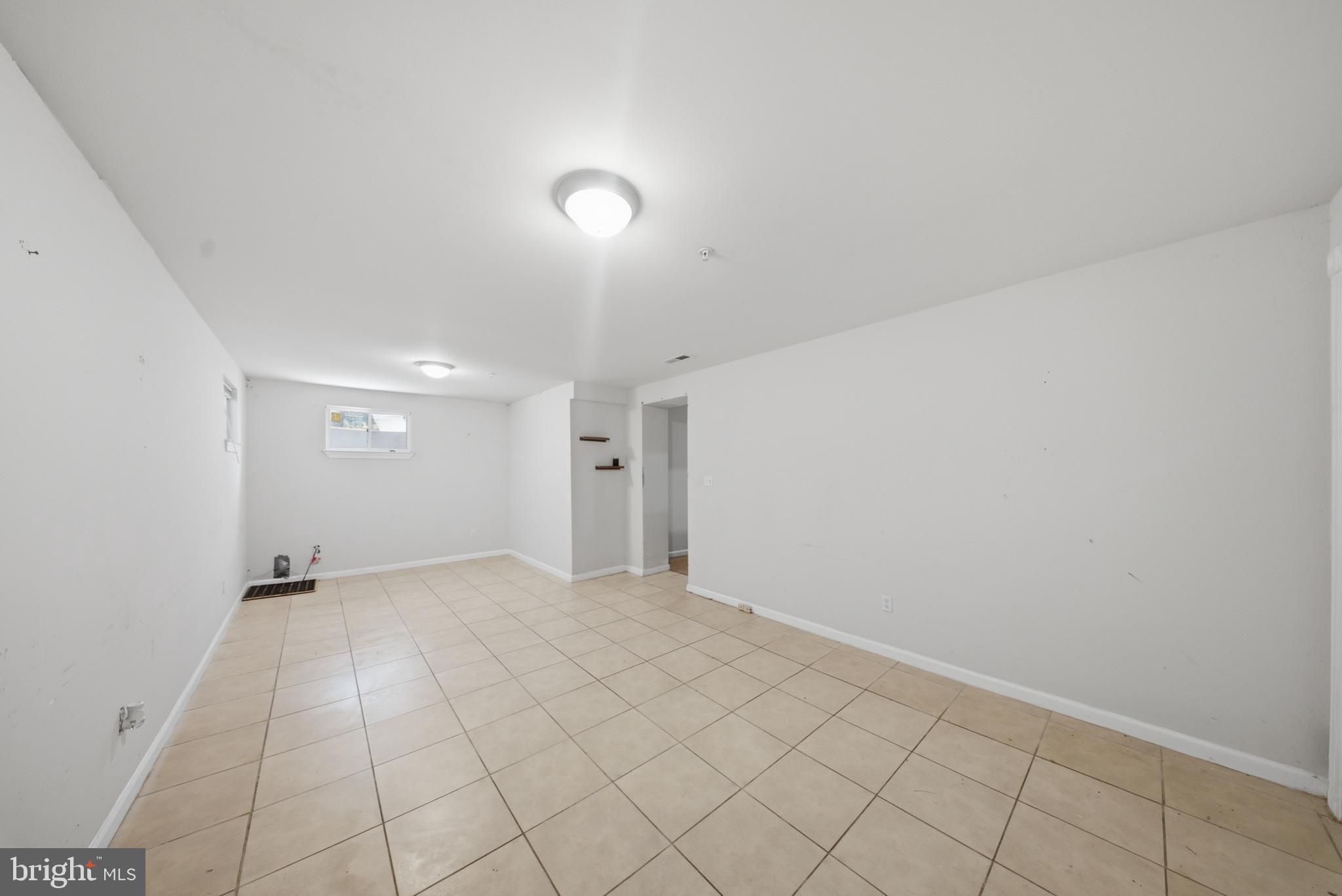 ALLENTOWN - Residential