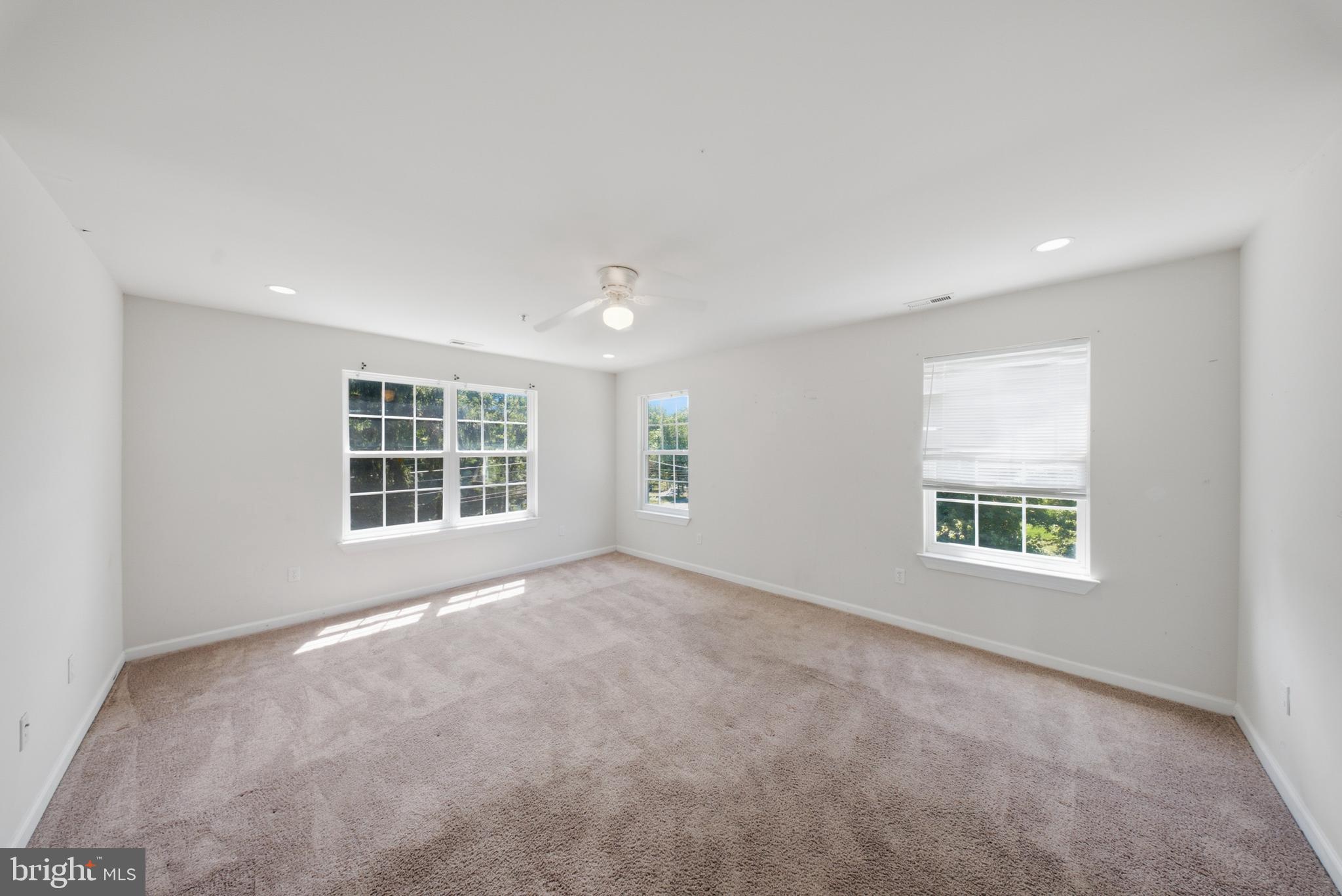 ALLENTOWN - Residential