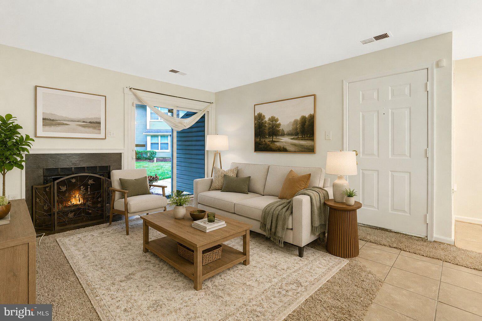 CLUSTERS AT WOODLAWN - Residential