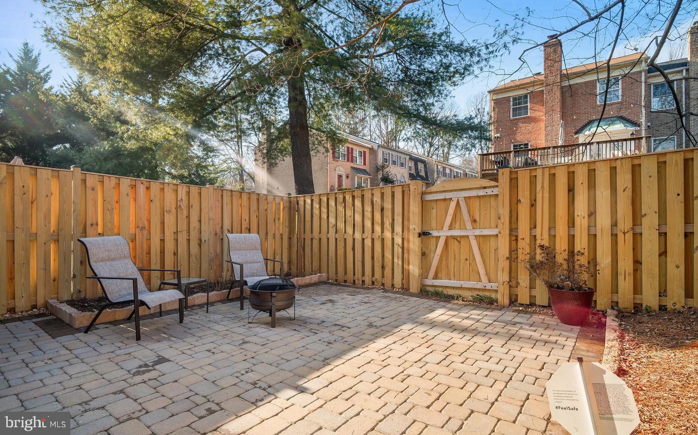 GREENTREE VILLAGE - Residential Lease
