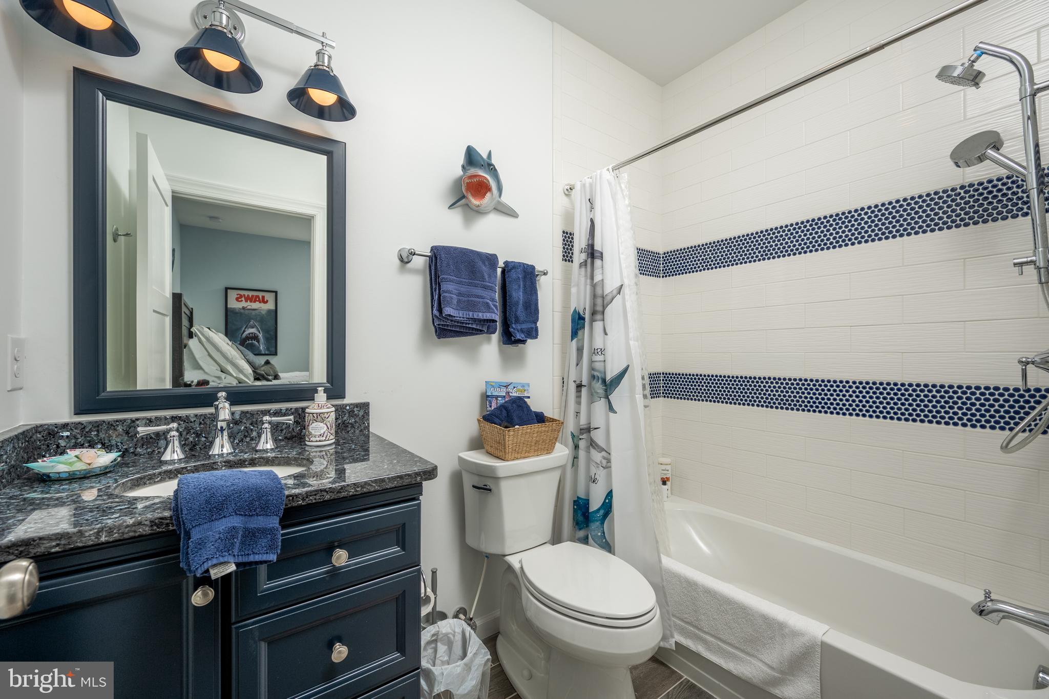 SNUG HARBOR - Residential