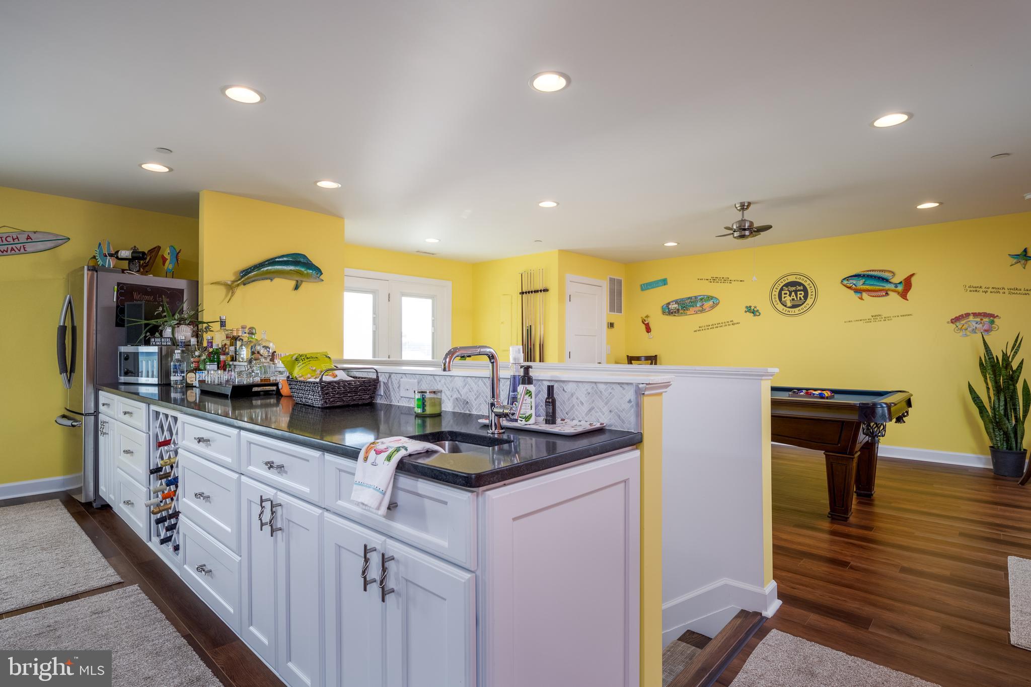 SNUG HARBOR - Residential
