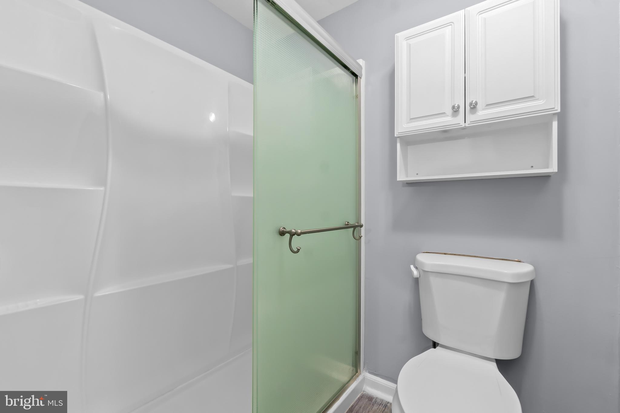 FARMINGDALE - Residential