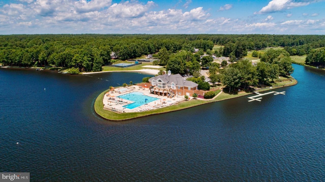 FAWN LAKE - Residential