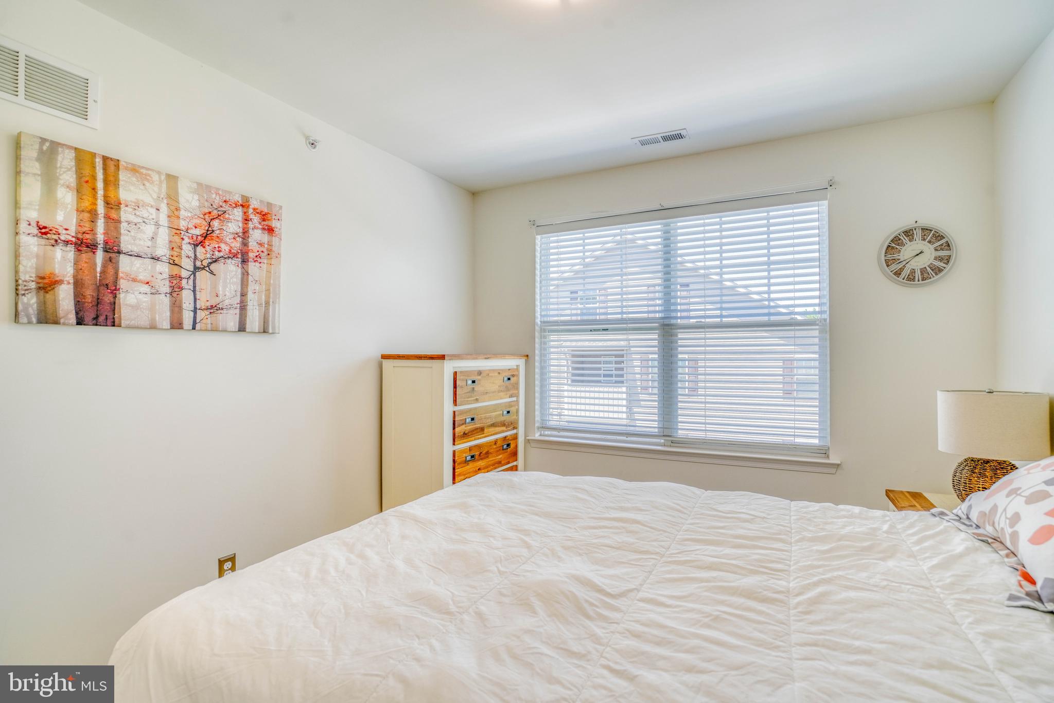 ARBOR KNOLL - Residential