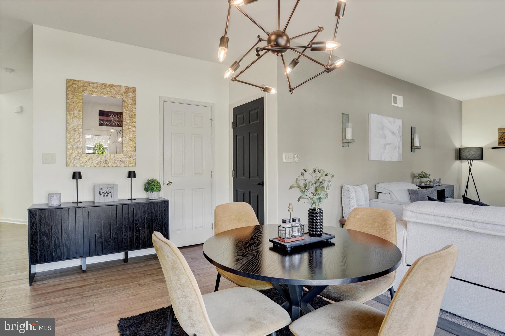 WOODBRIDGE FARMS - Residential