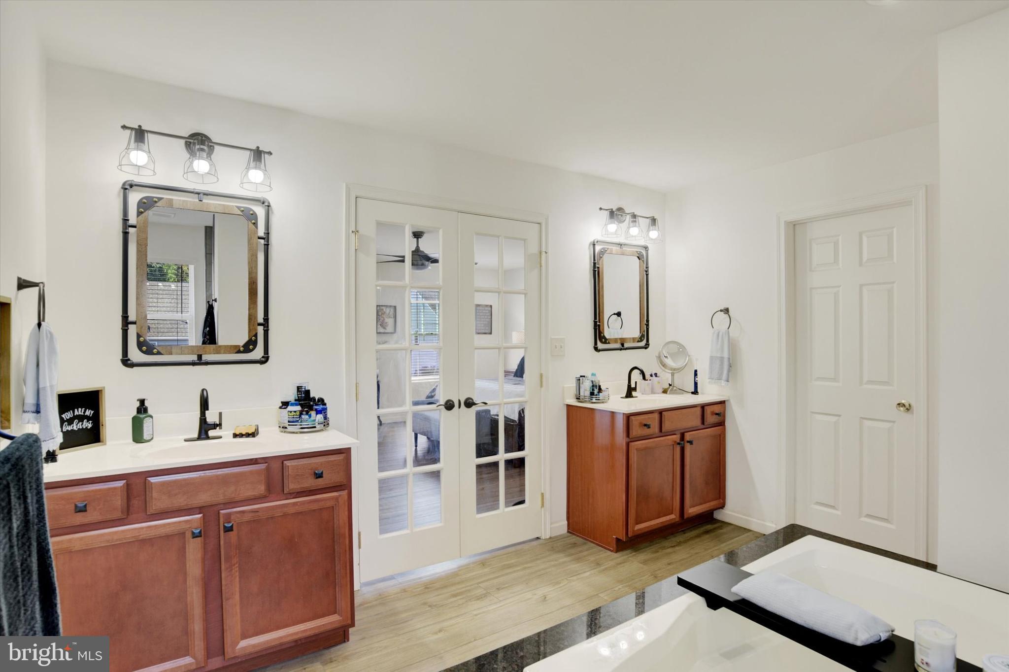 WOODBRIDGE FARMS - Residential