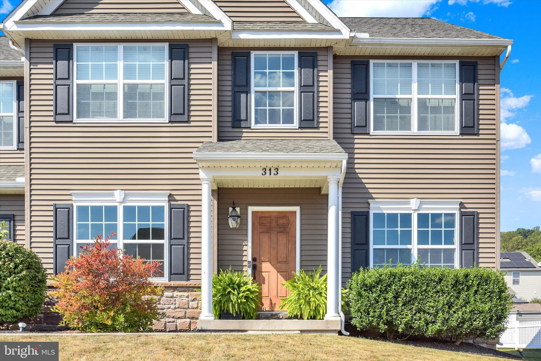 WOODBRIDGE FARMS - Residential