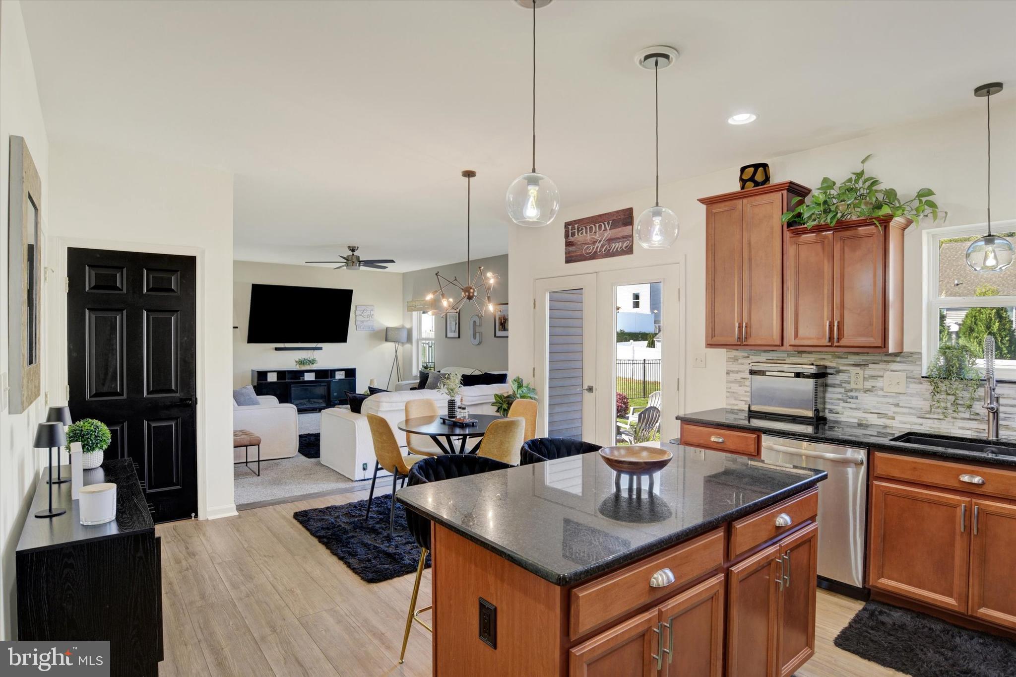 WOODBRIDGE FARMS - Residential