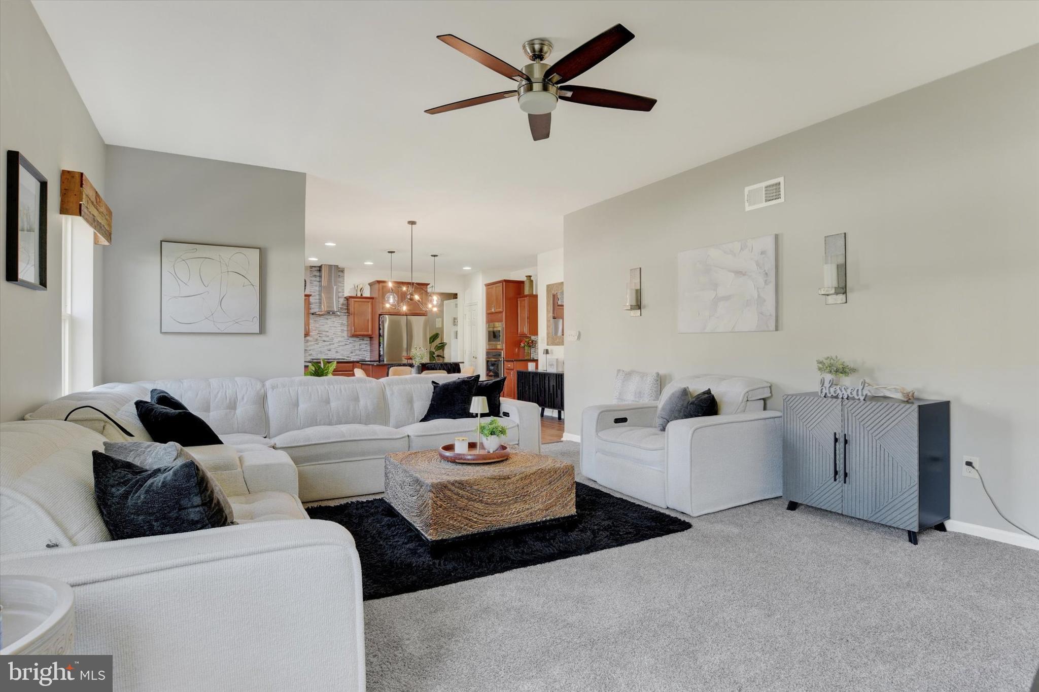 WOODBRIDGE FARMS - Residential