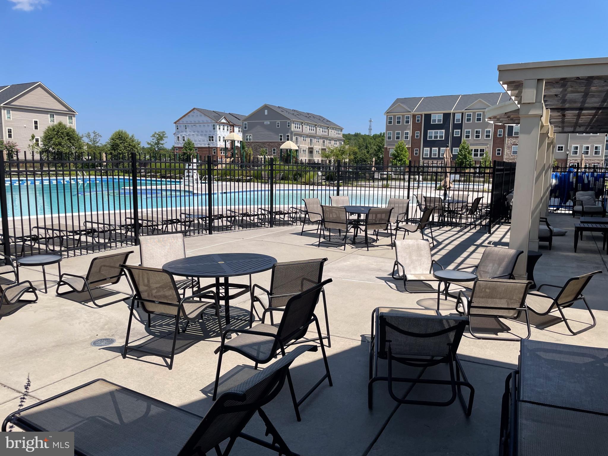 PARKSIDE - Residential
