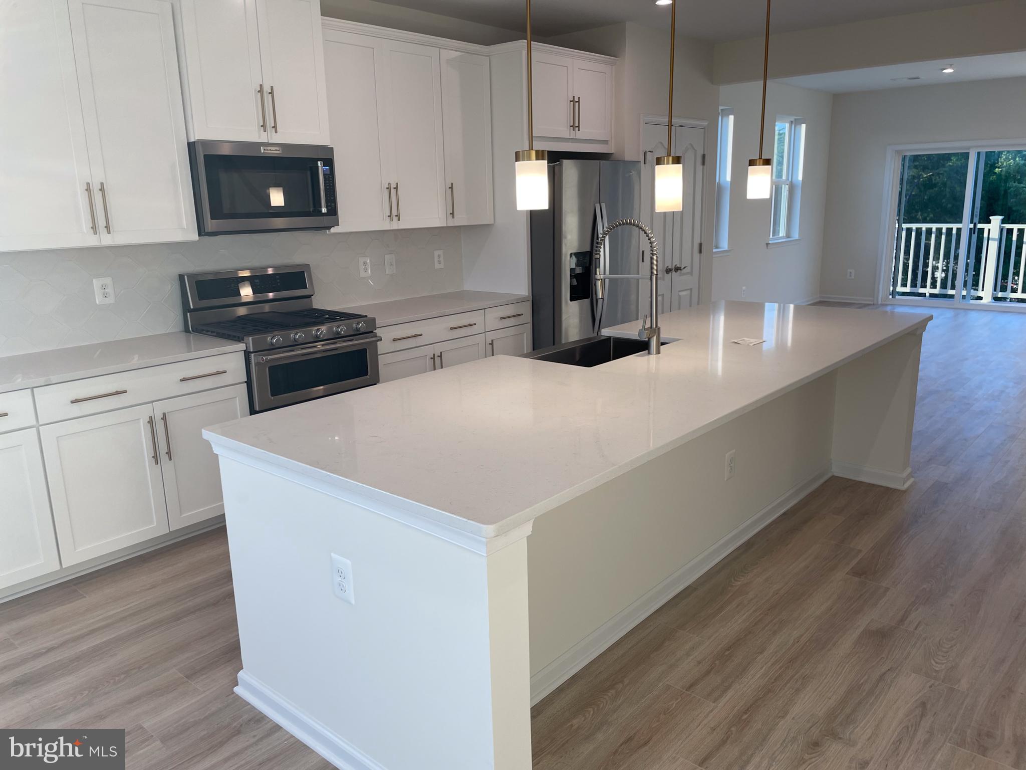 PARKSIDE - Residential
