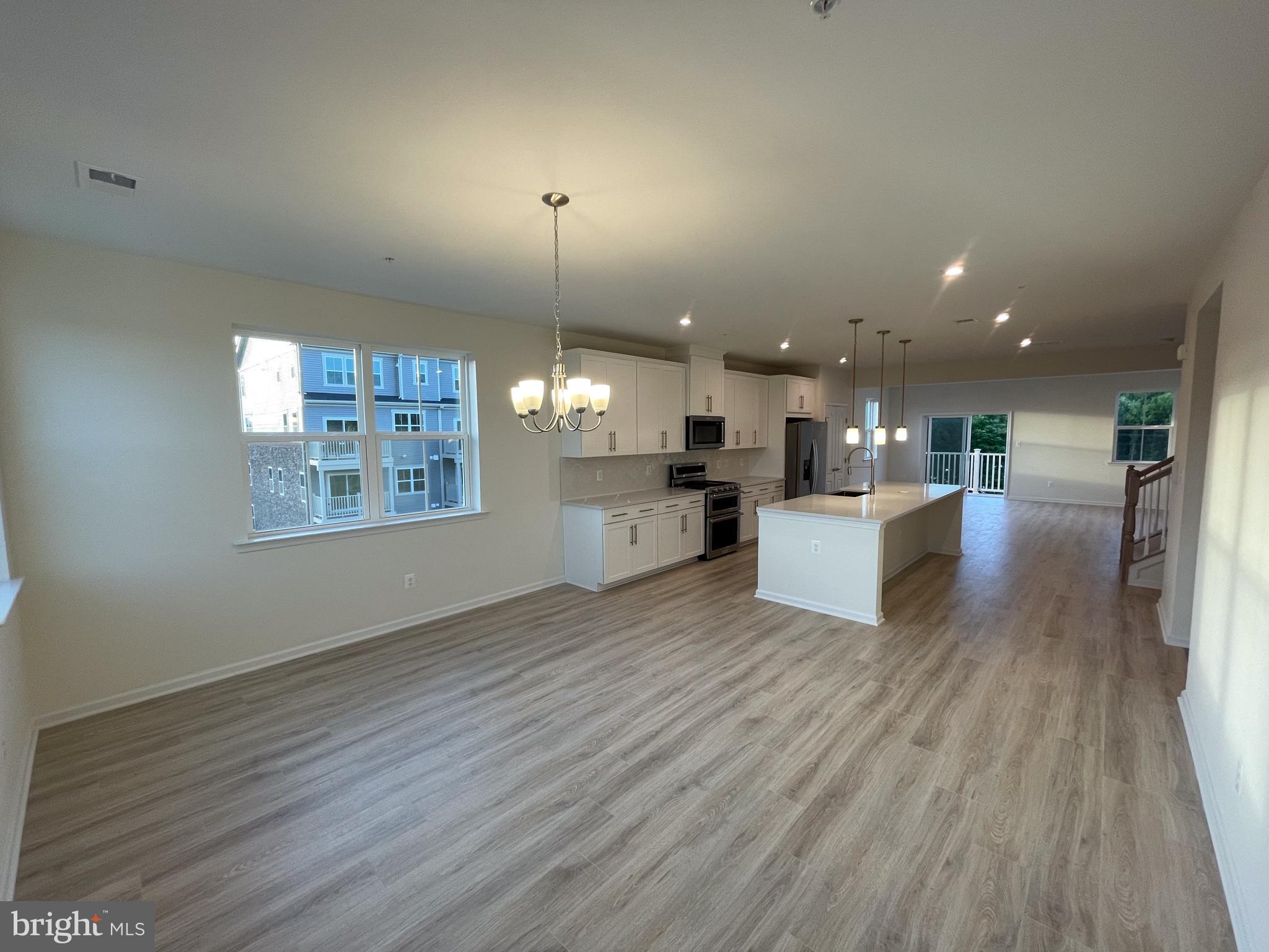 PARKSIDE - Residential