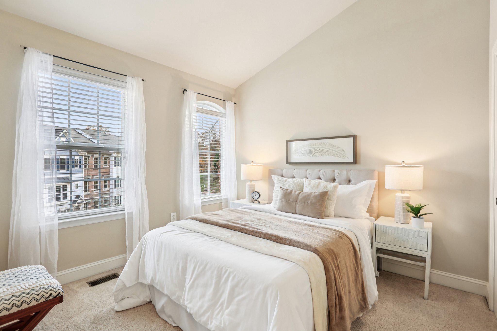 RIVERWALK - Residential