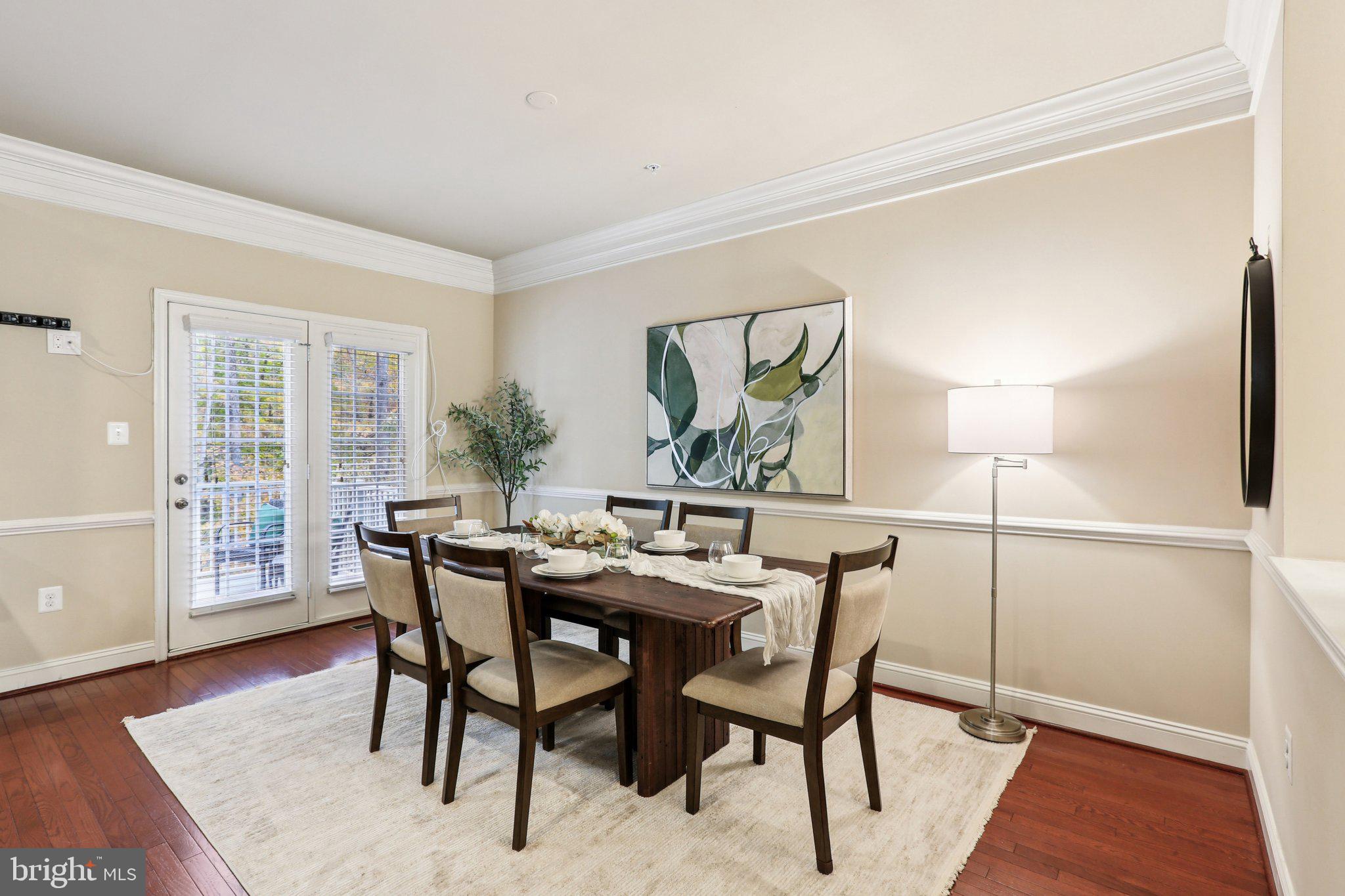 RIVERWALK - Residential