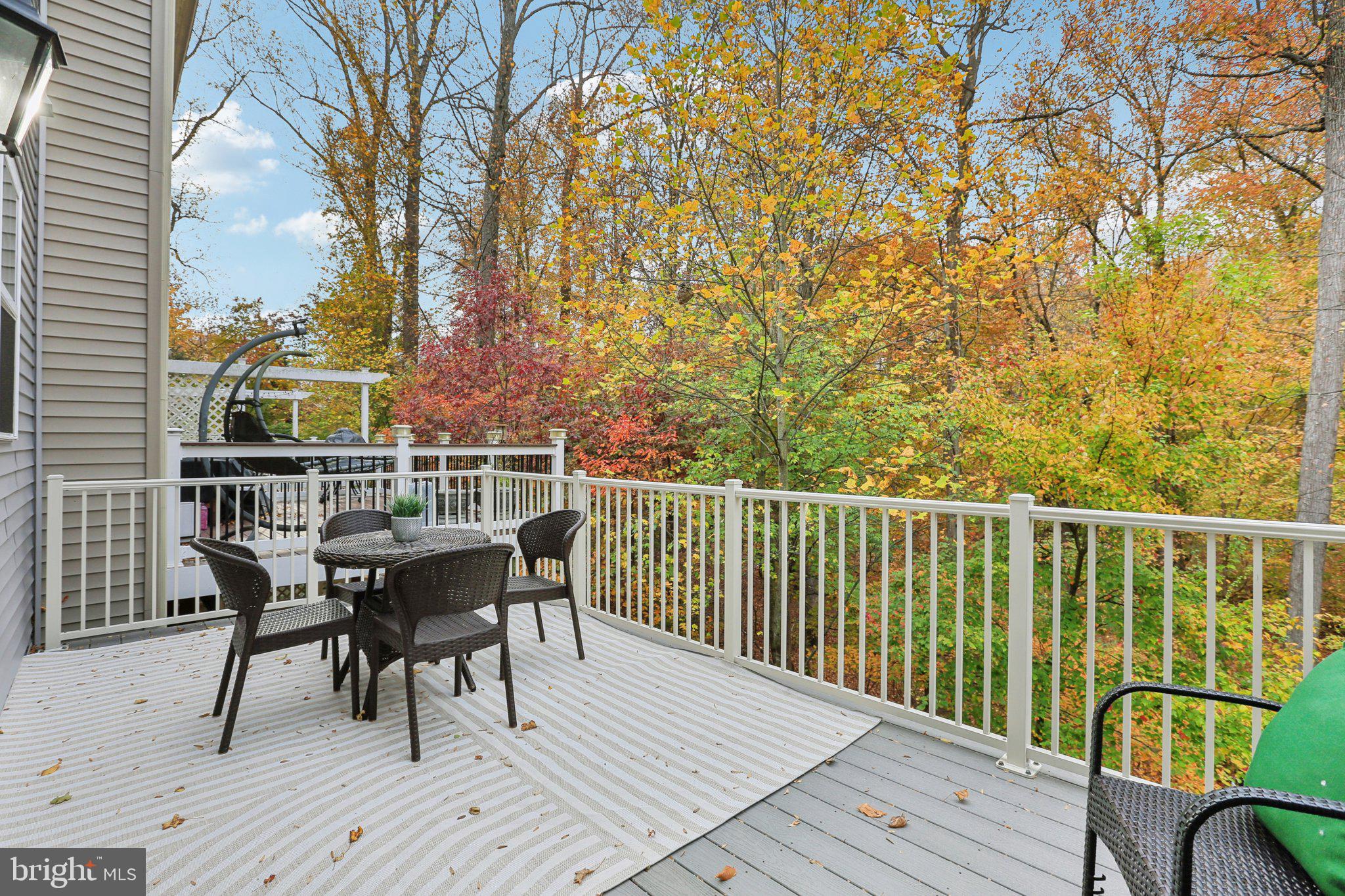 RIVERWALK - Residential