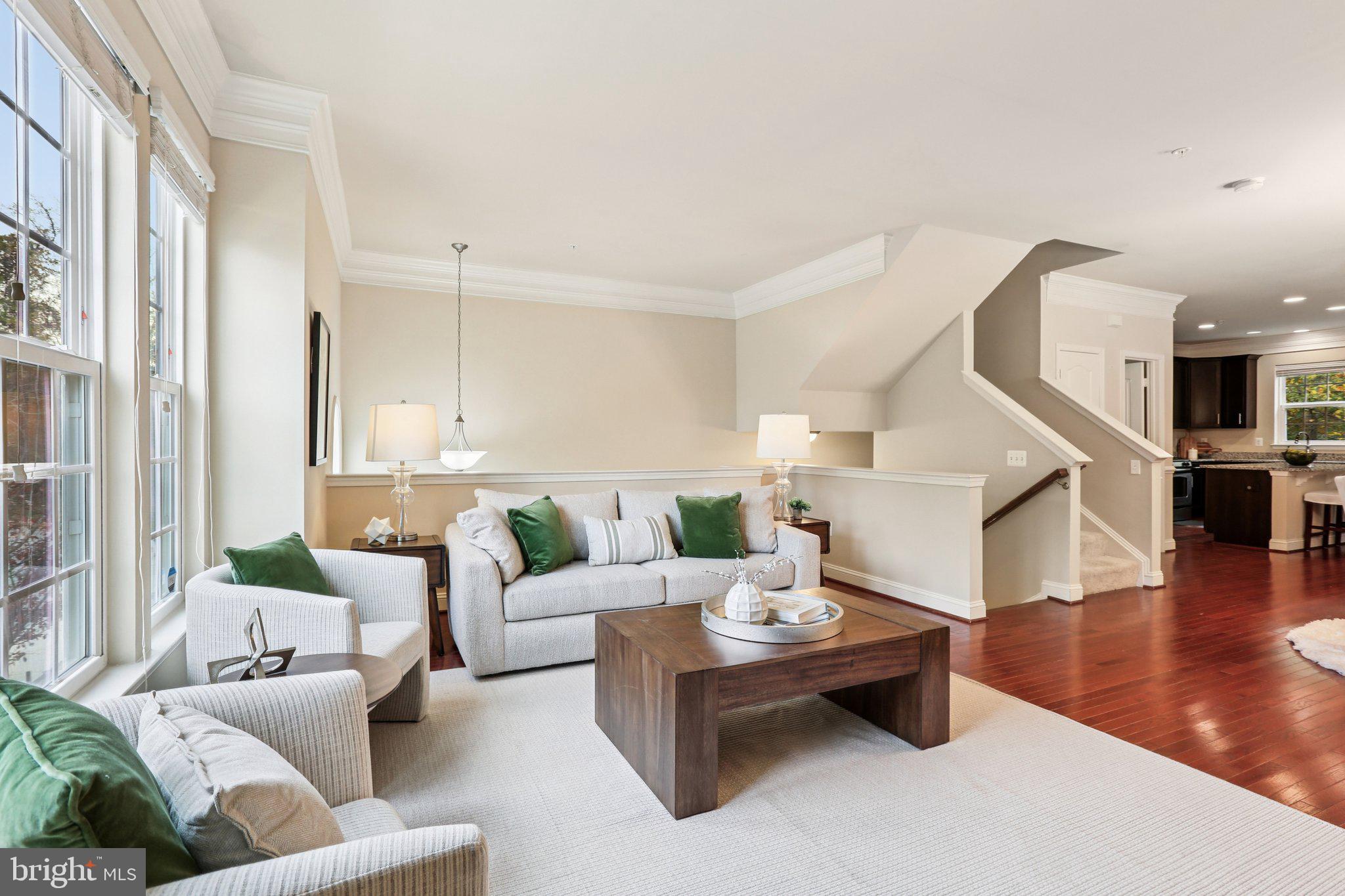 RIVERWALK - Residential