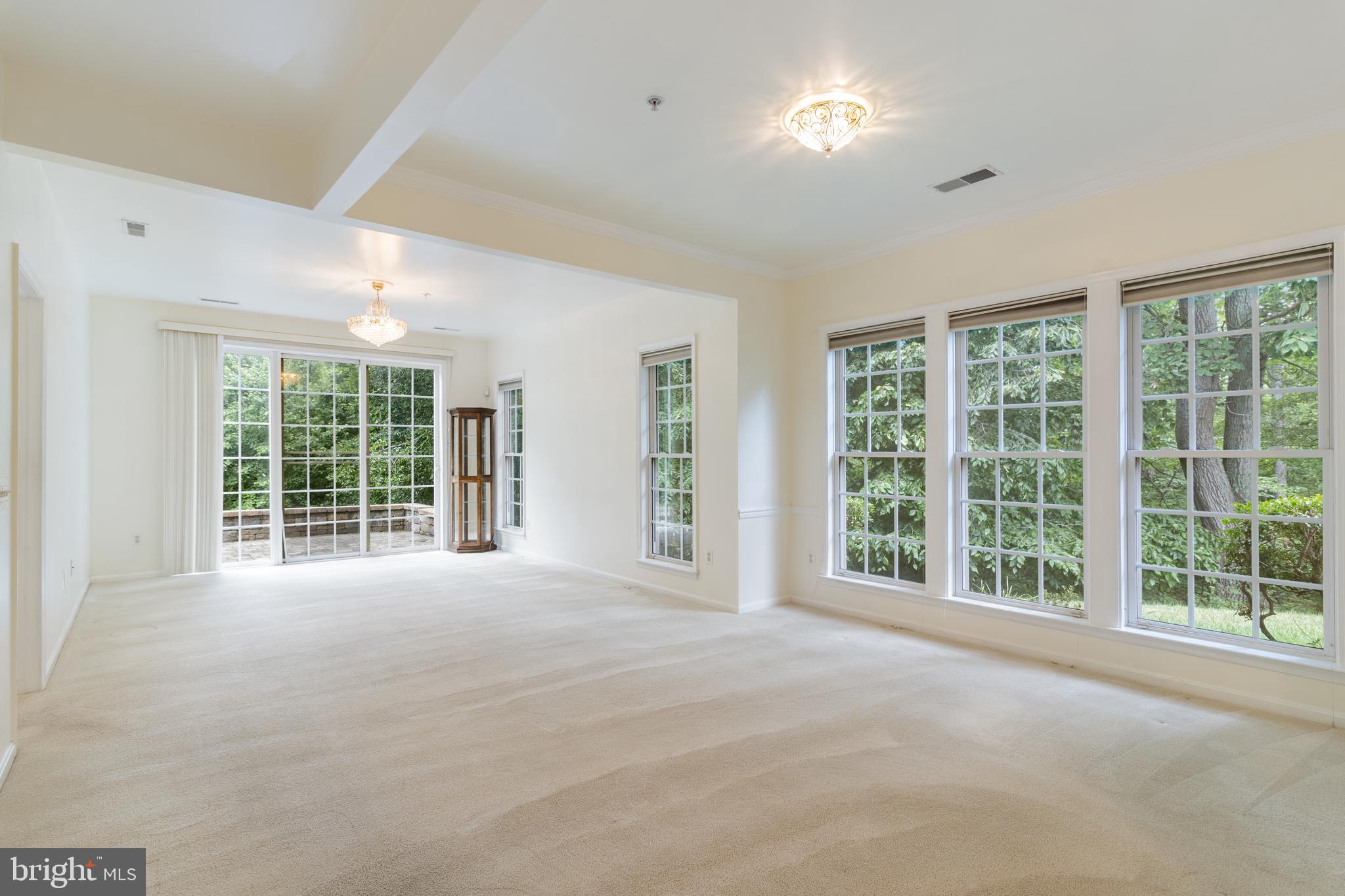 THE VILLAS OF ROCK OAK - Residential