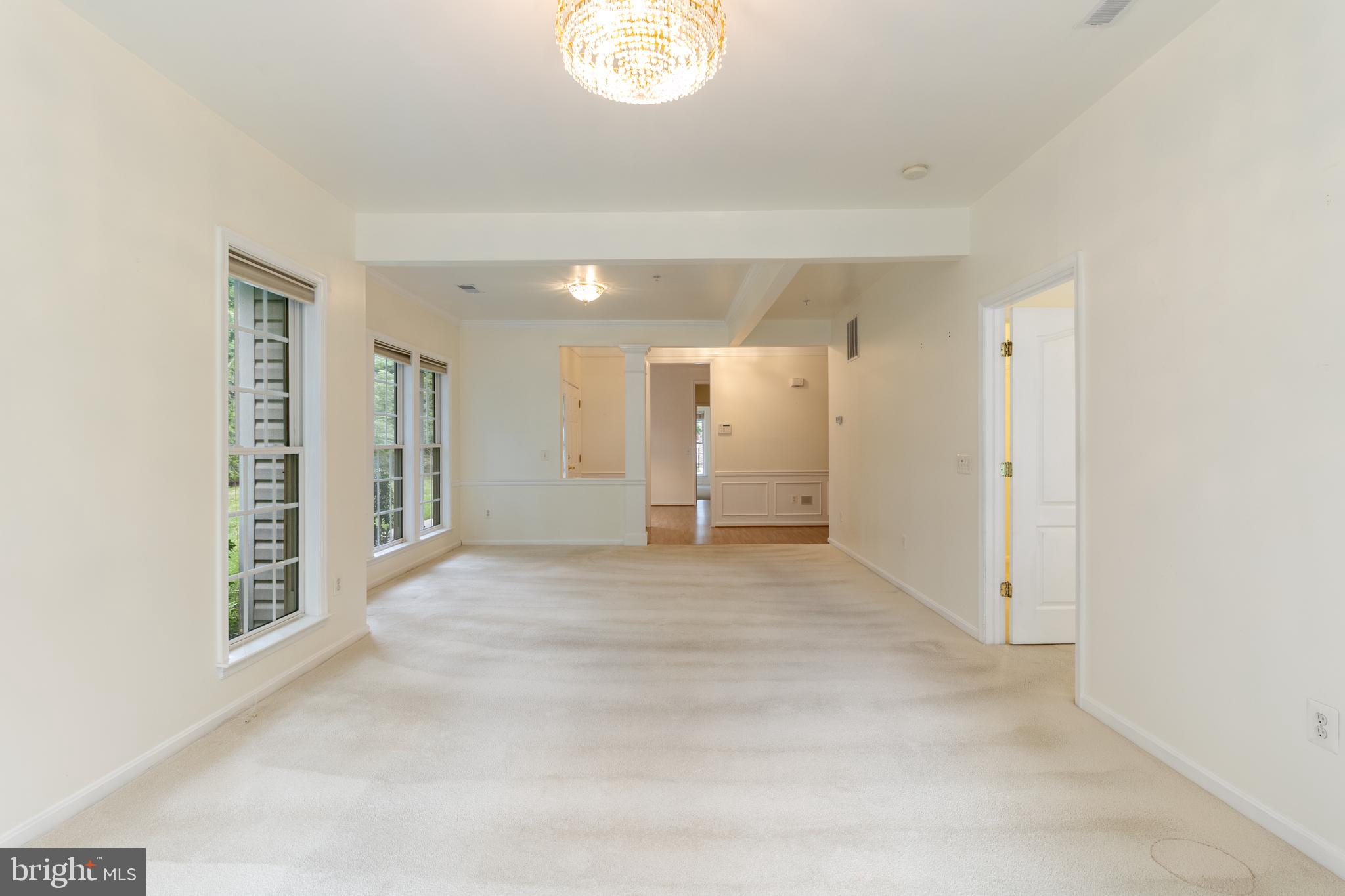 THE VILLAS OF ROCK OAK - Residential