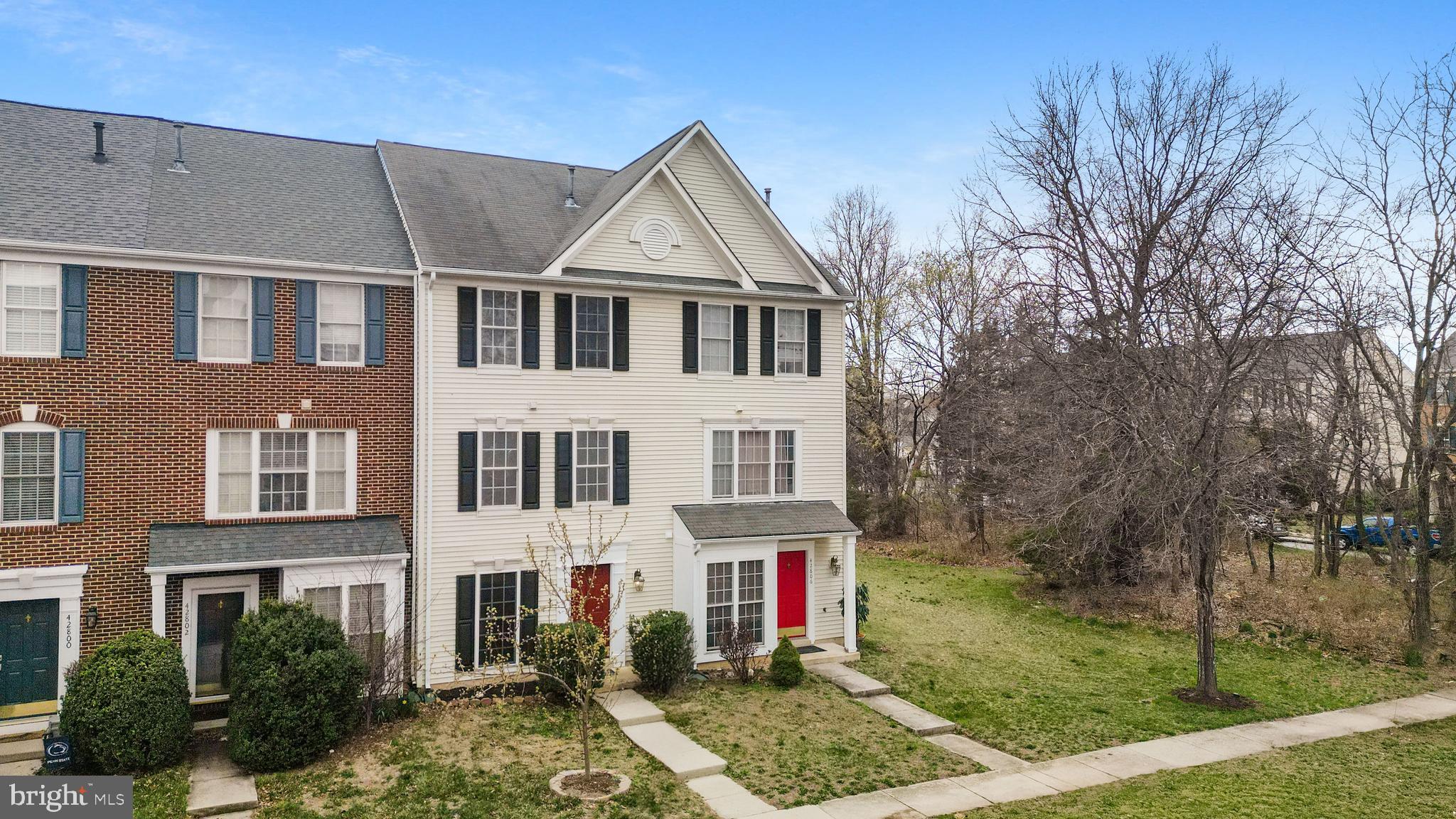 This charming townhouse in the heart of sought-after South Riding offers 3 finished living space spread across three levels, with numerous recent upgrades. The open-concept main level features a spacious living and dining area, a large eat-in kitchen with granite countertops, a walk-in pantry, and access to a fenced yard with a deck. The second level boasts a cozy family room with a gas fireplace and a spacious bedroom with a full bath. Upstairs, the master bedroom includes a vaulted ceiling, ceiling fan, and dual closets, along with a third bedroom and custom closet organizers. Recent improvements include LED lighting on the first and second floors, a handheld shower and bidet sprayer installed in all bathrooms (2024), a new gas range (2025), water heater (2024), replacement of the water pressure bulb and main water shut-off valve (2024), HVAC (2025) with NEST thermostat (2025)., Additional updates include dryer vent and duct cleaning (2025)  The entire house was freshly painted in 2025, and new carpet was installed (2025). Just 3 blocks to the Elementary School, minutes to Meadow Pool, this home is in a prime location for shopping, dining, and commuting. Perfect for a variety of living scenarios, don't miss your chance to own this beautifully upgraded home!