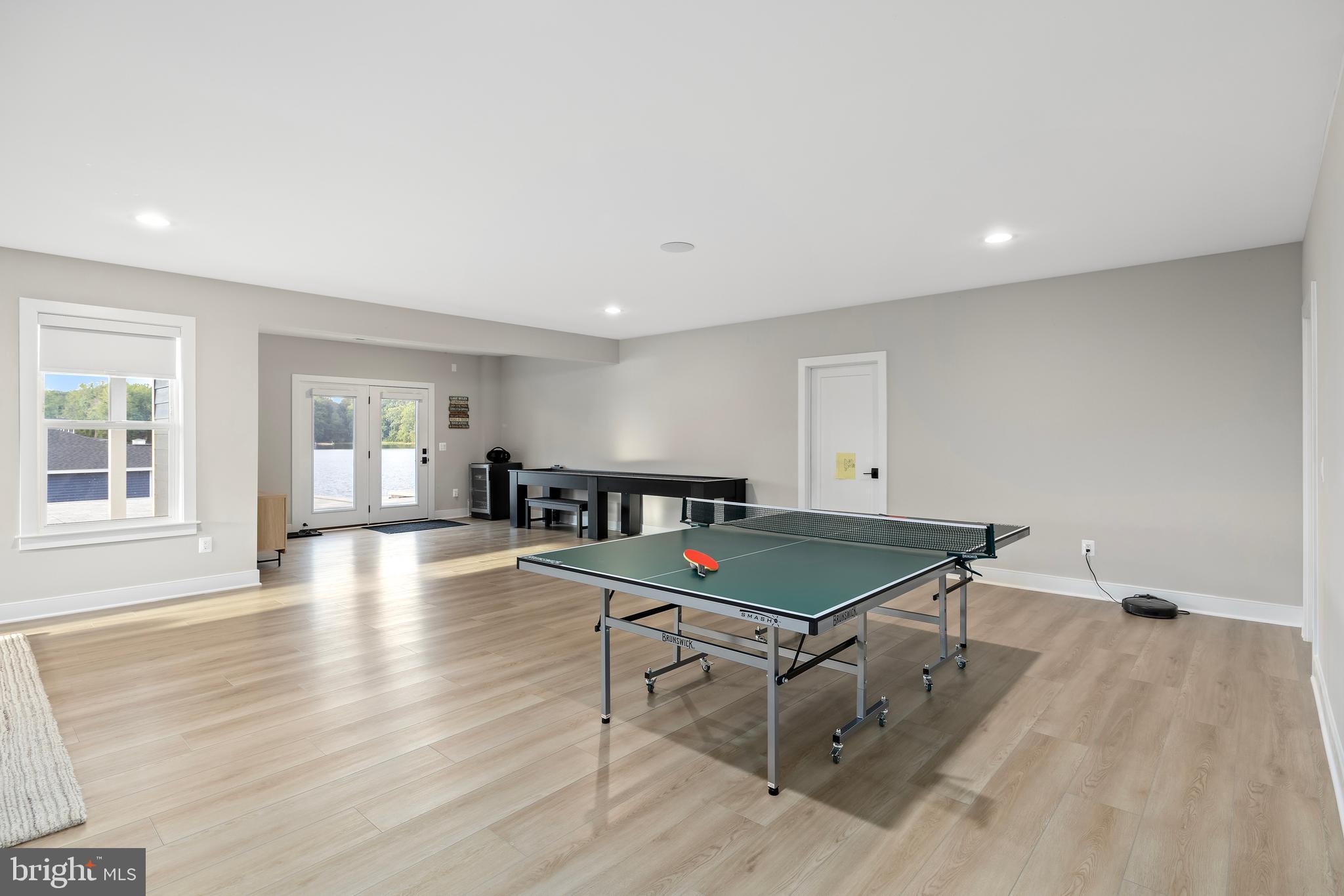 ROCK ISLAND LANDING - Residential