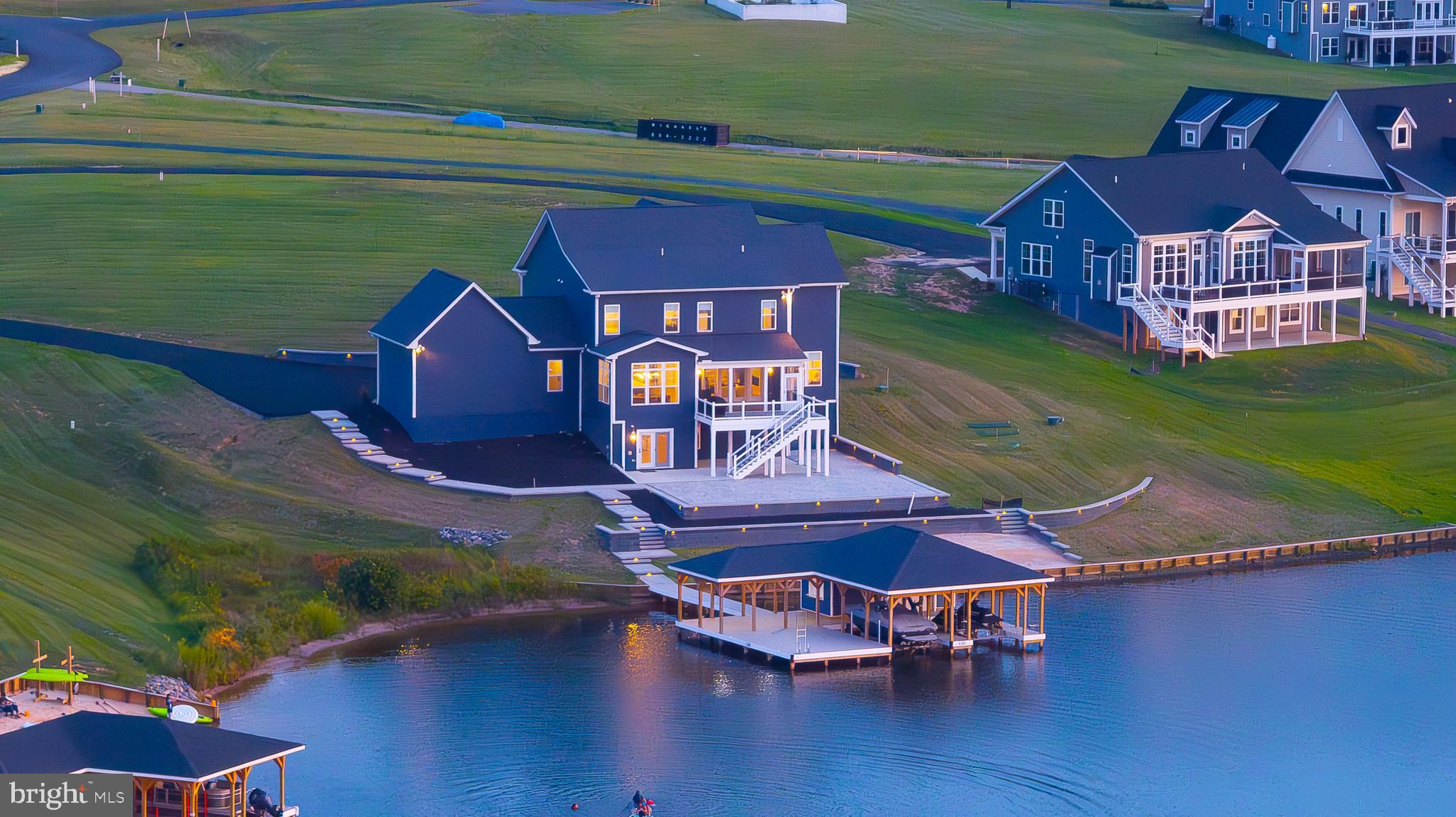 ROCK ISLAND LANDING - Residential
