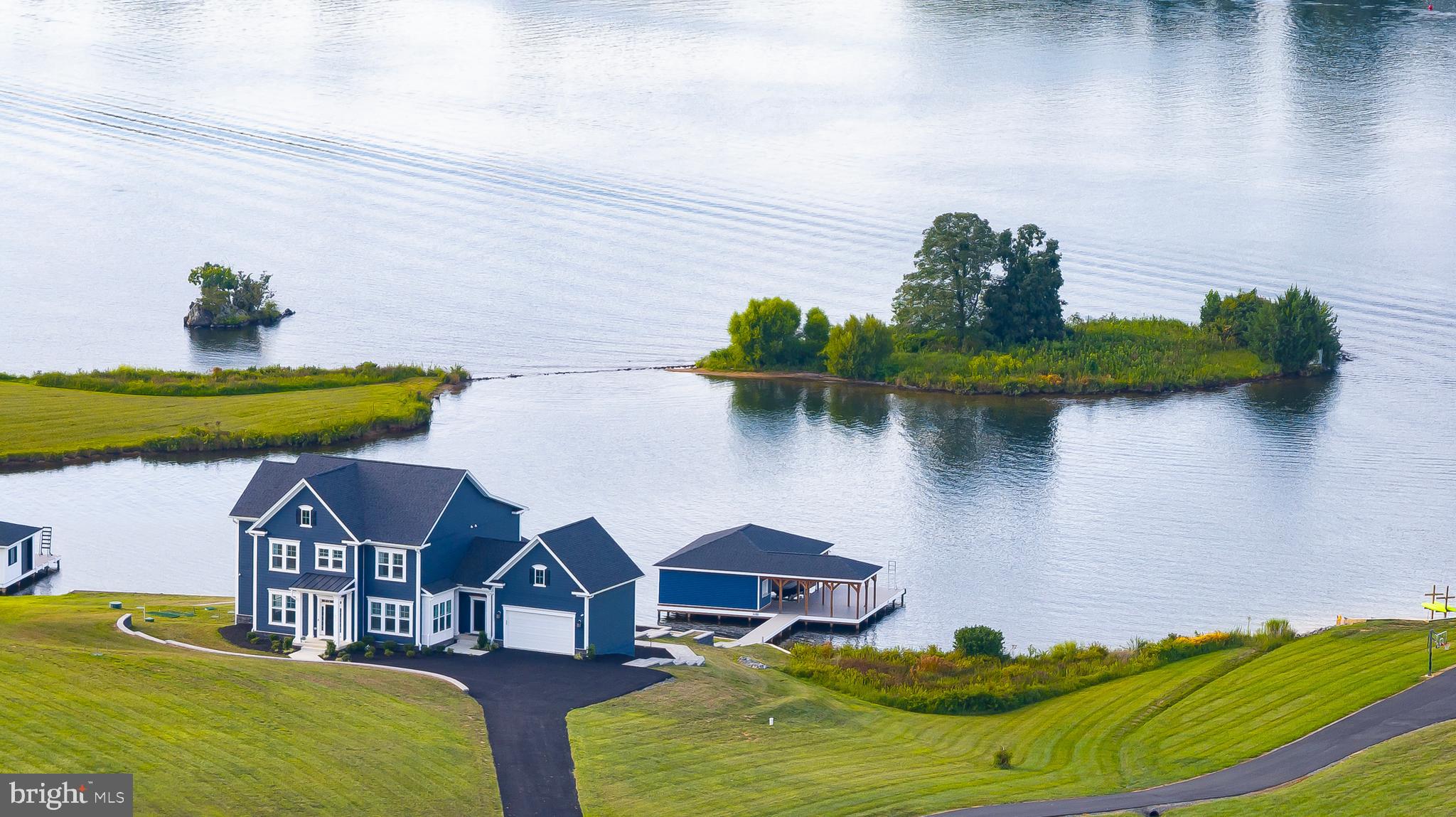 ROCK ISLAND LANDING - Residential