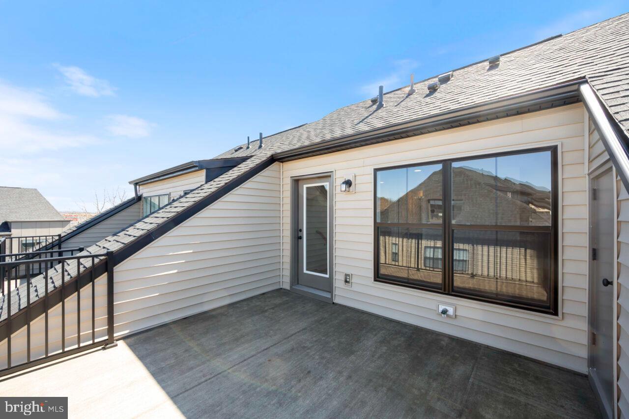 BREN POINTE - Residential Lease