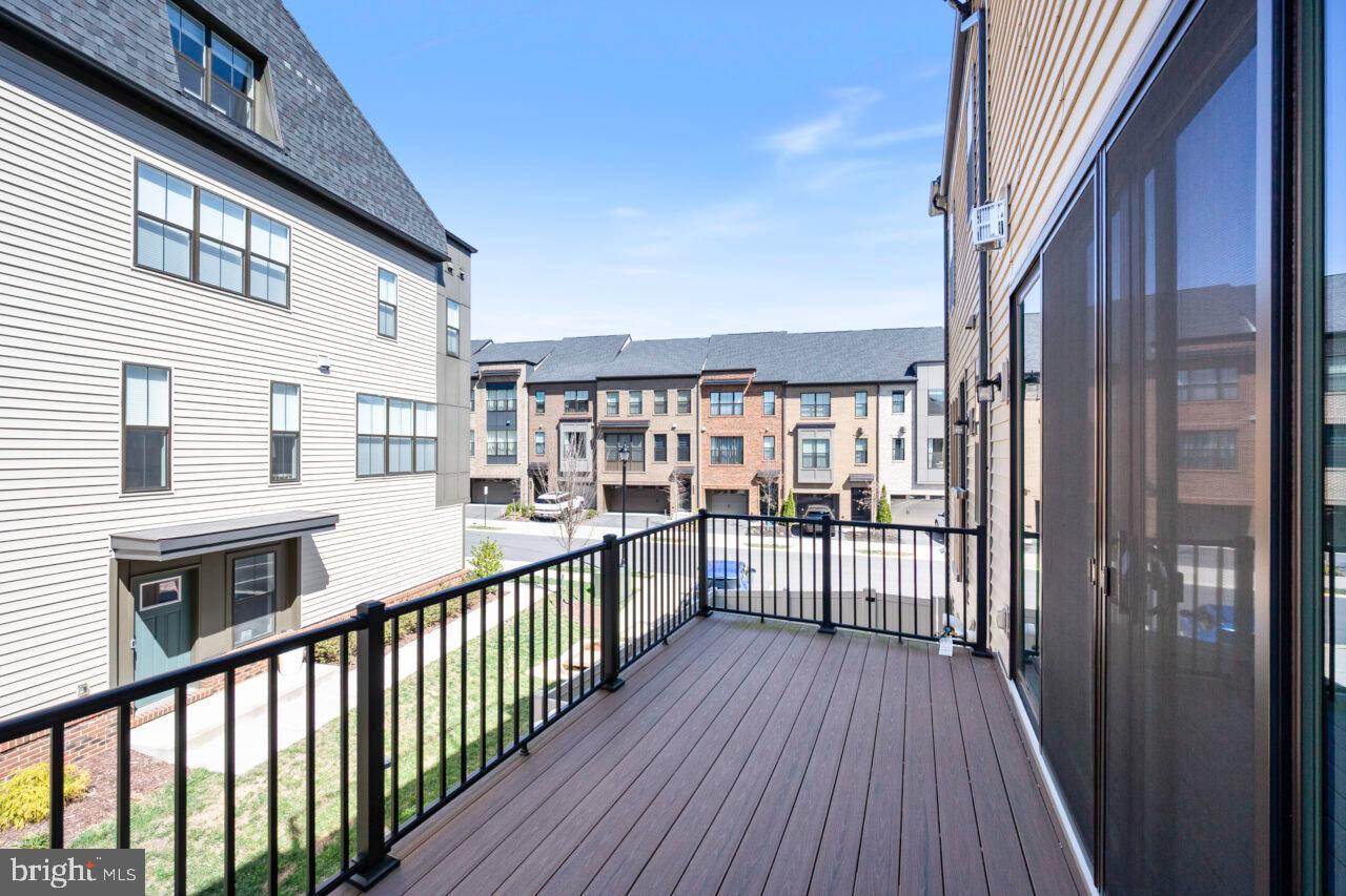 BREN POINTE - Residential Lease