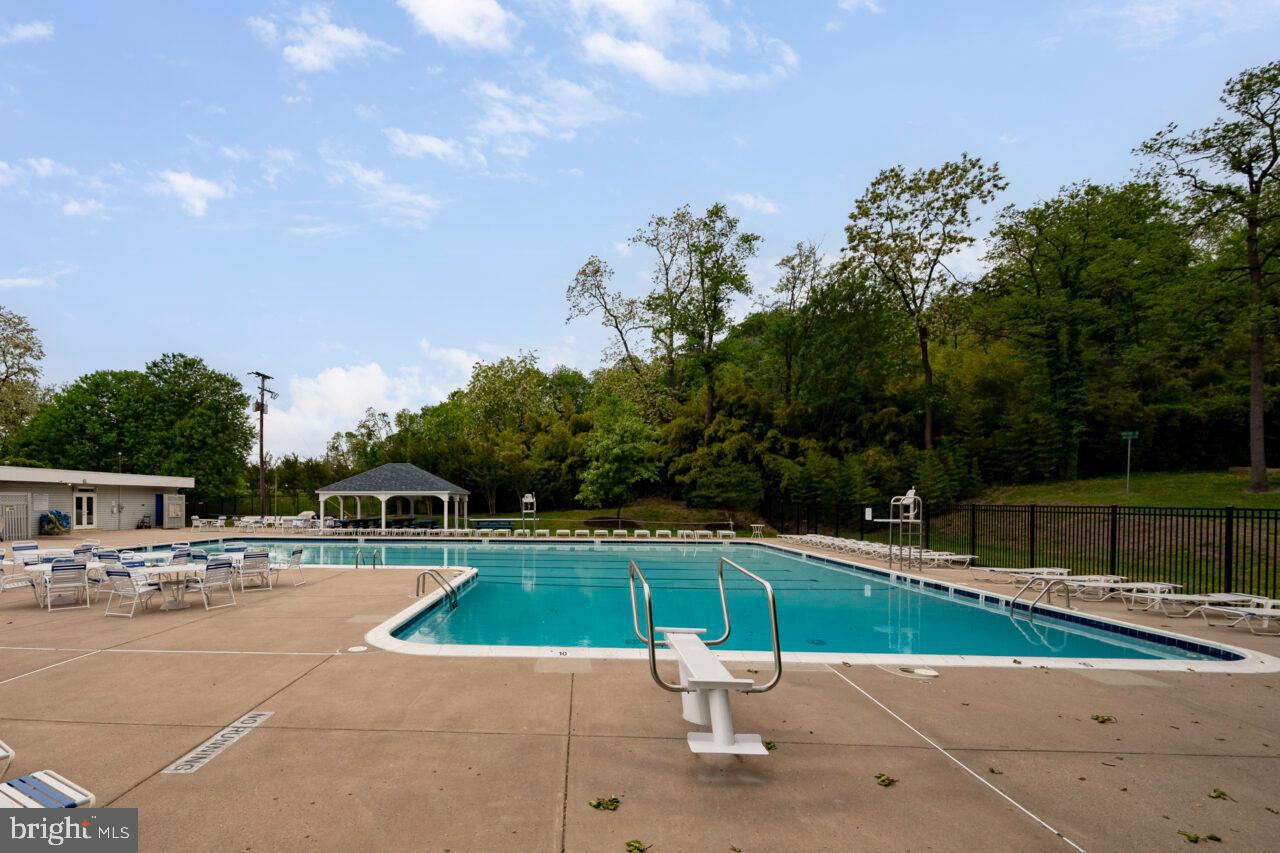 BREN POINTE - Residential Lease