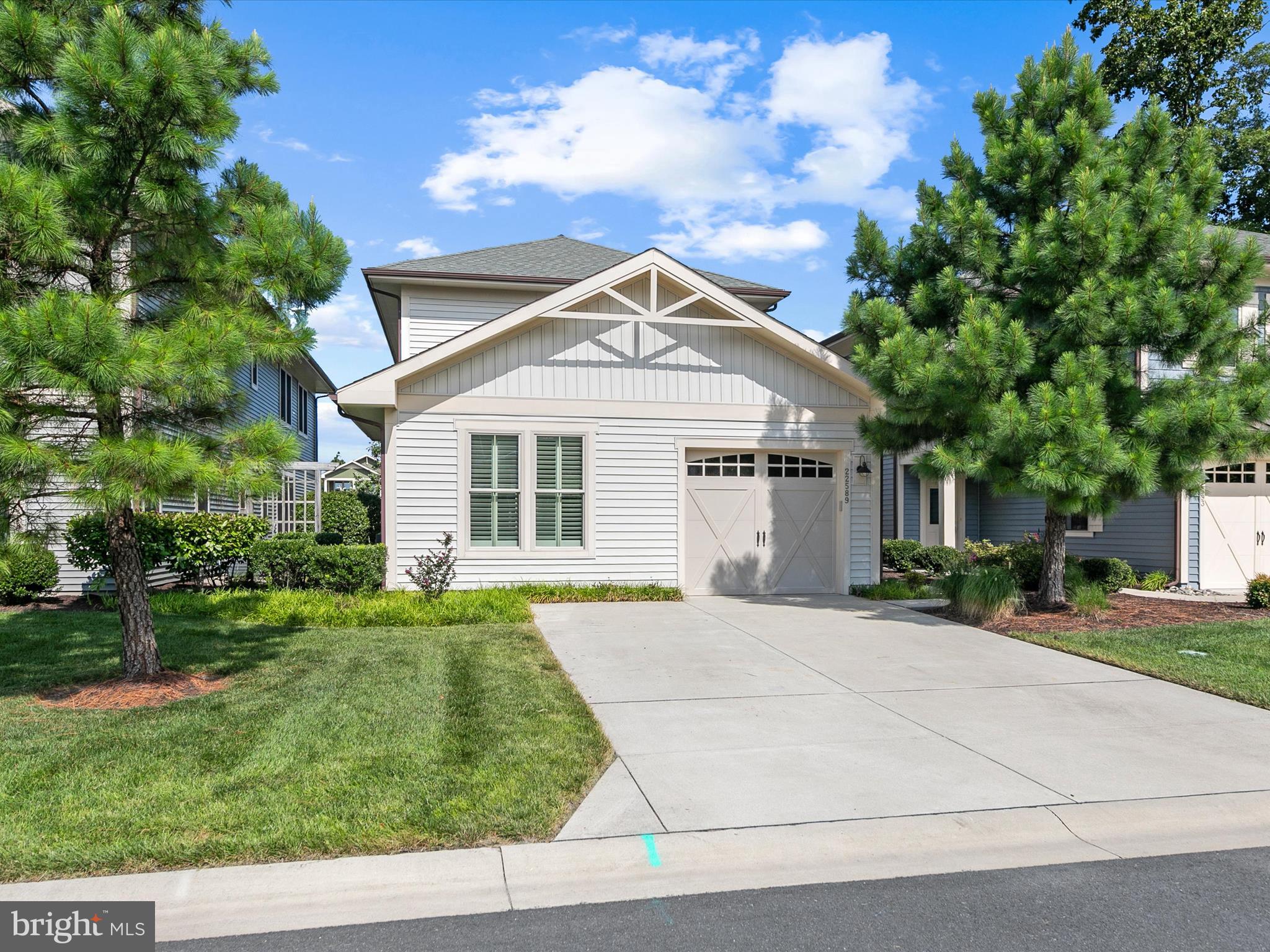 BAY FOREST CLUB - Residential