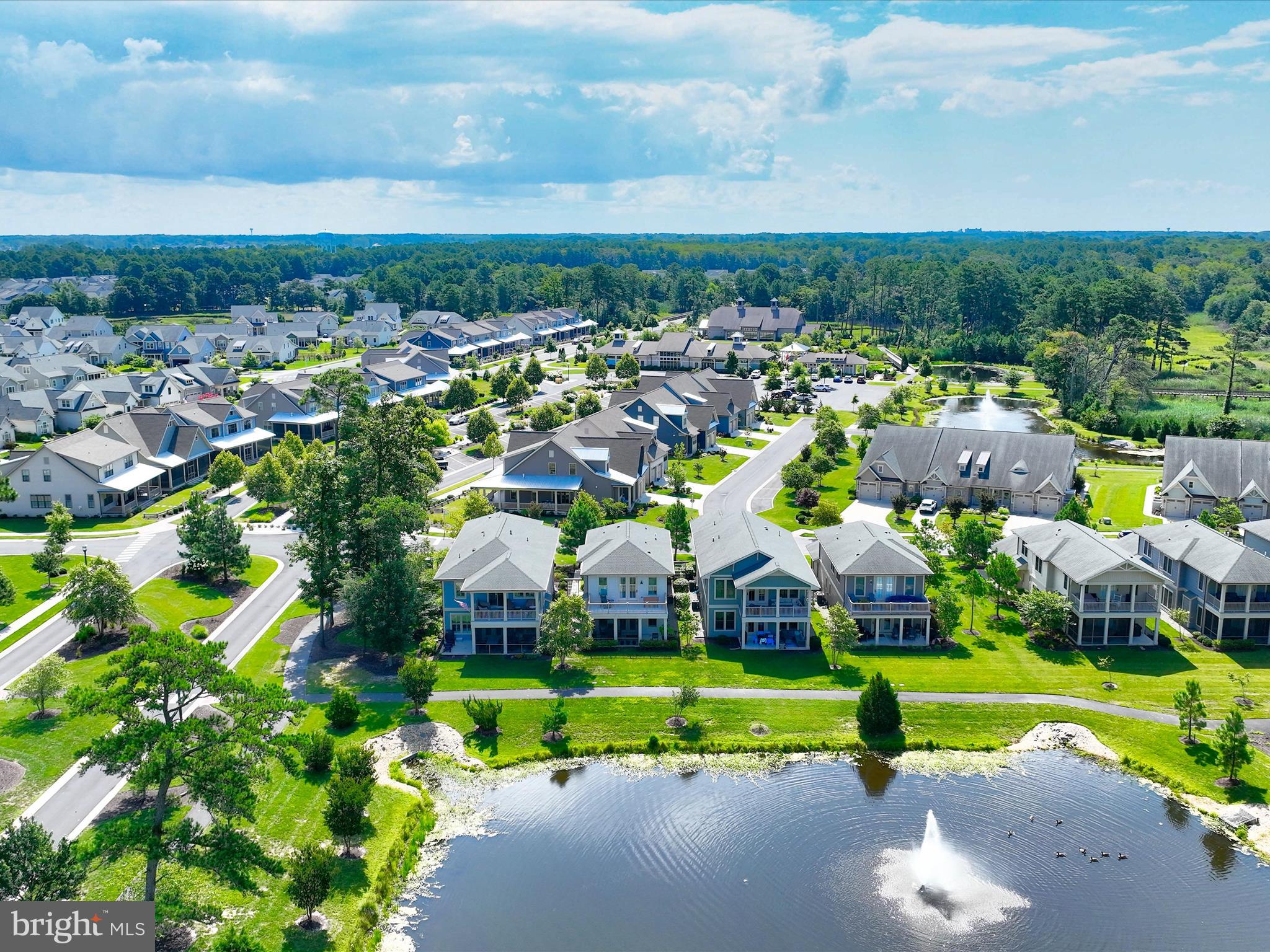 BAY FOREST CLUB - Residential