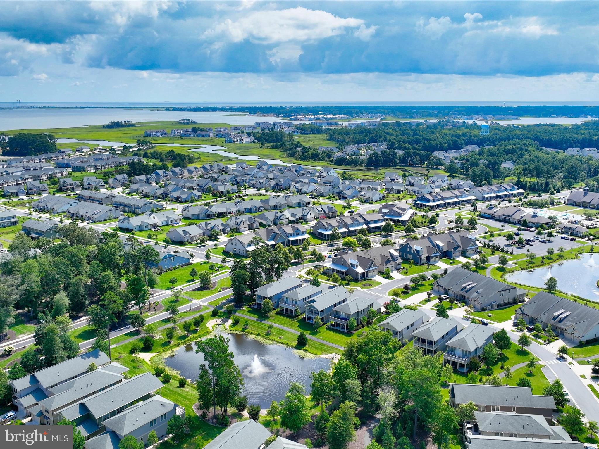 BAY FOREST CLUB - Residential