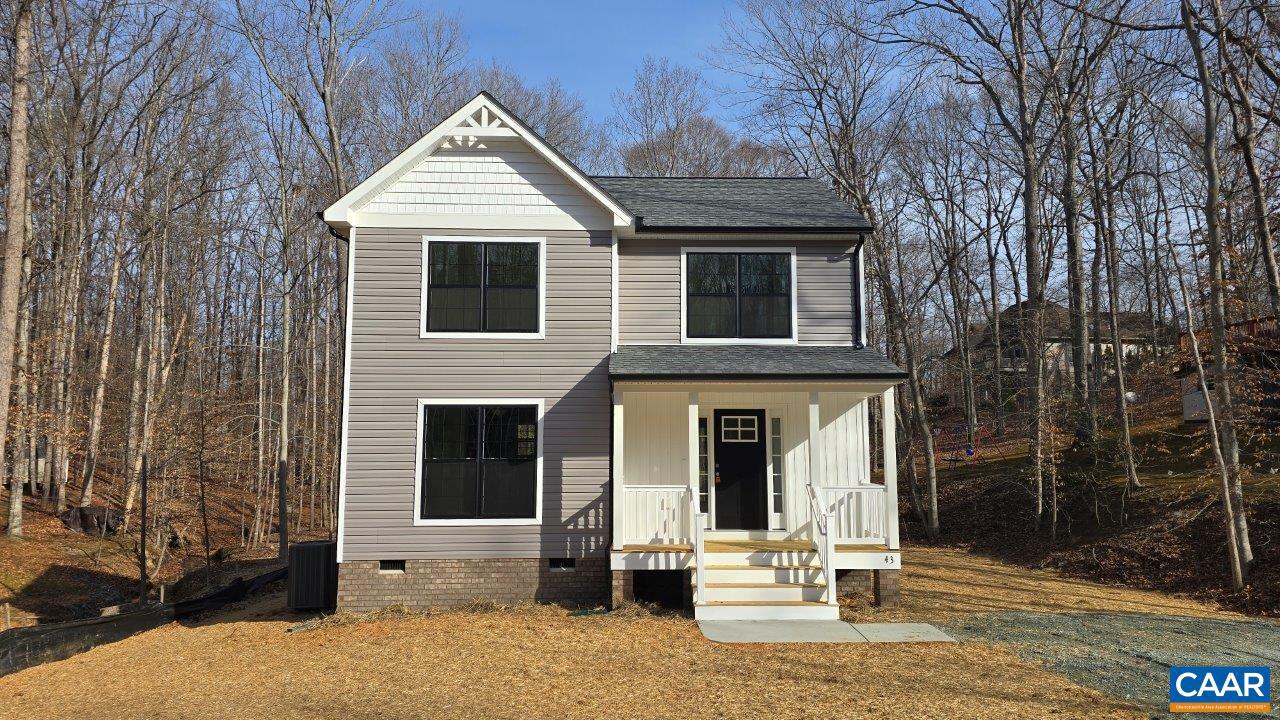 LAKE MONTICELLO - Residential